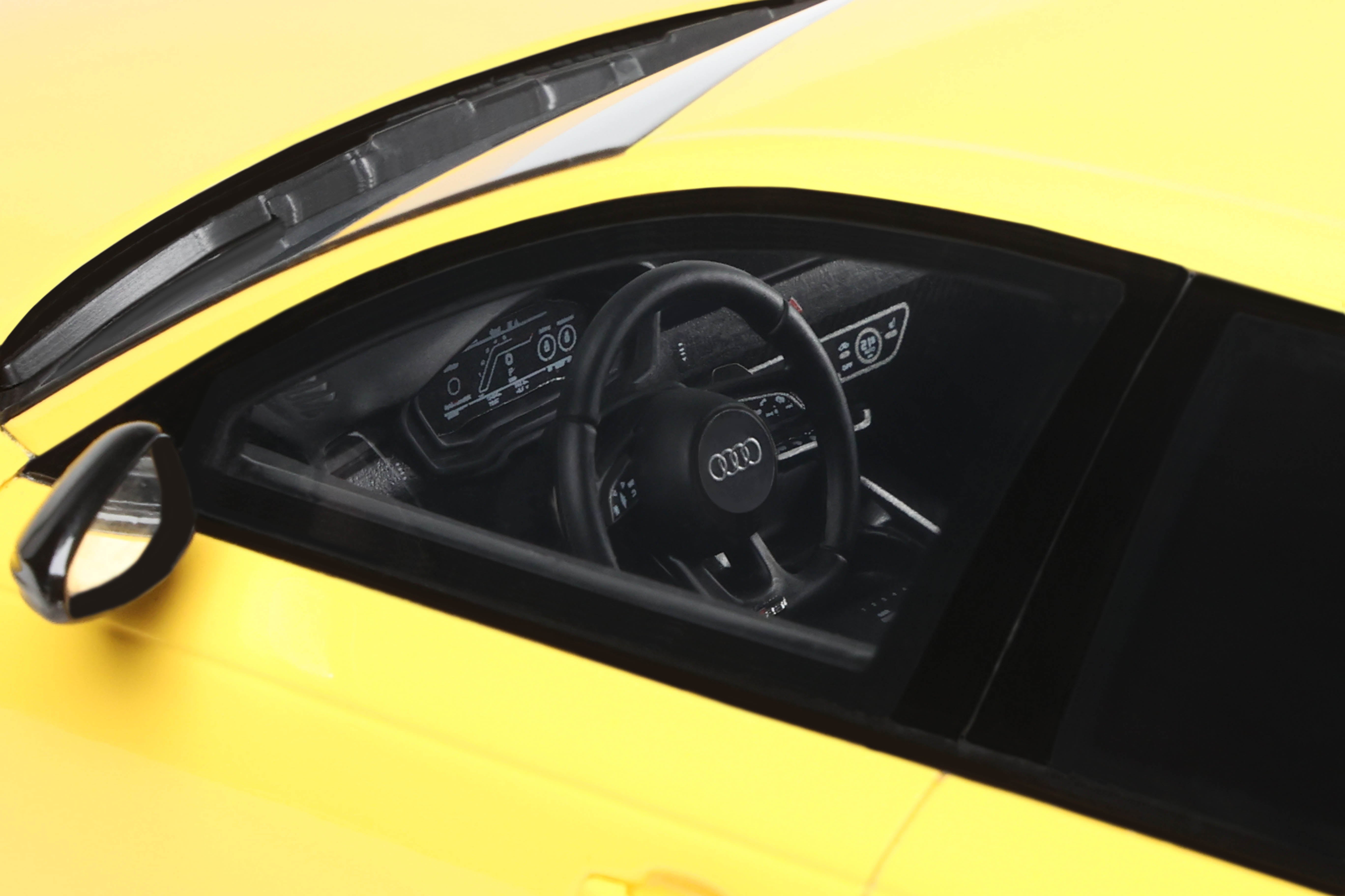 GT Spirit 1:18 Scale Resin Model - Audi RS 4 25th Anniversary, Yellow - GT935