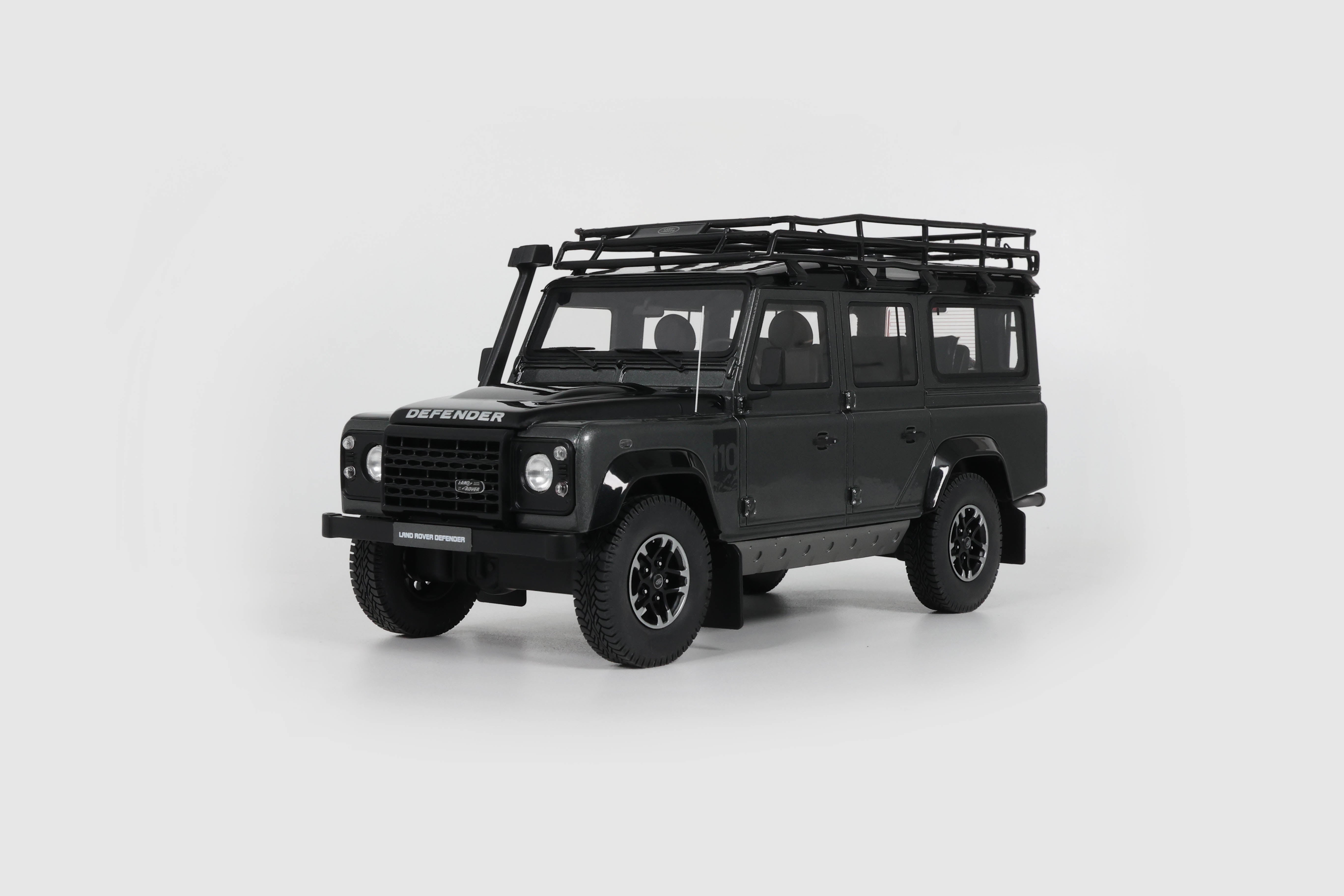 GT Spirit 1:18 Scale Resin, 2016 LAND ROVER DEFENDER 110 SW ADVENTURE EDITION, CORRIS GREY - GT968