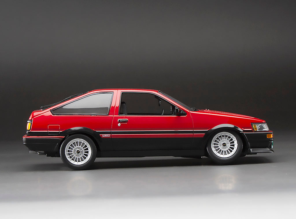 Sunstar 1:24 Scale Diecast 51002, 1985 Toyota Corolla Levin (AE86) – Red/Black