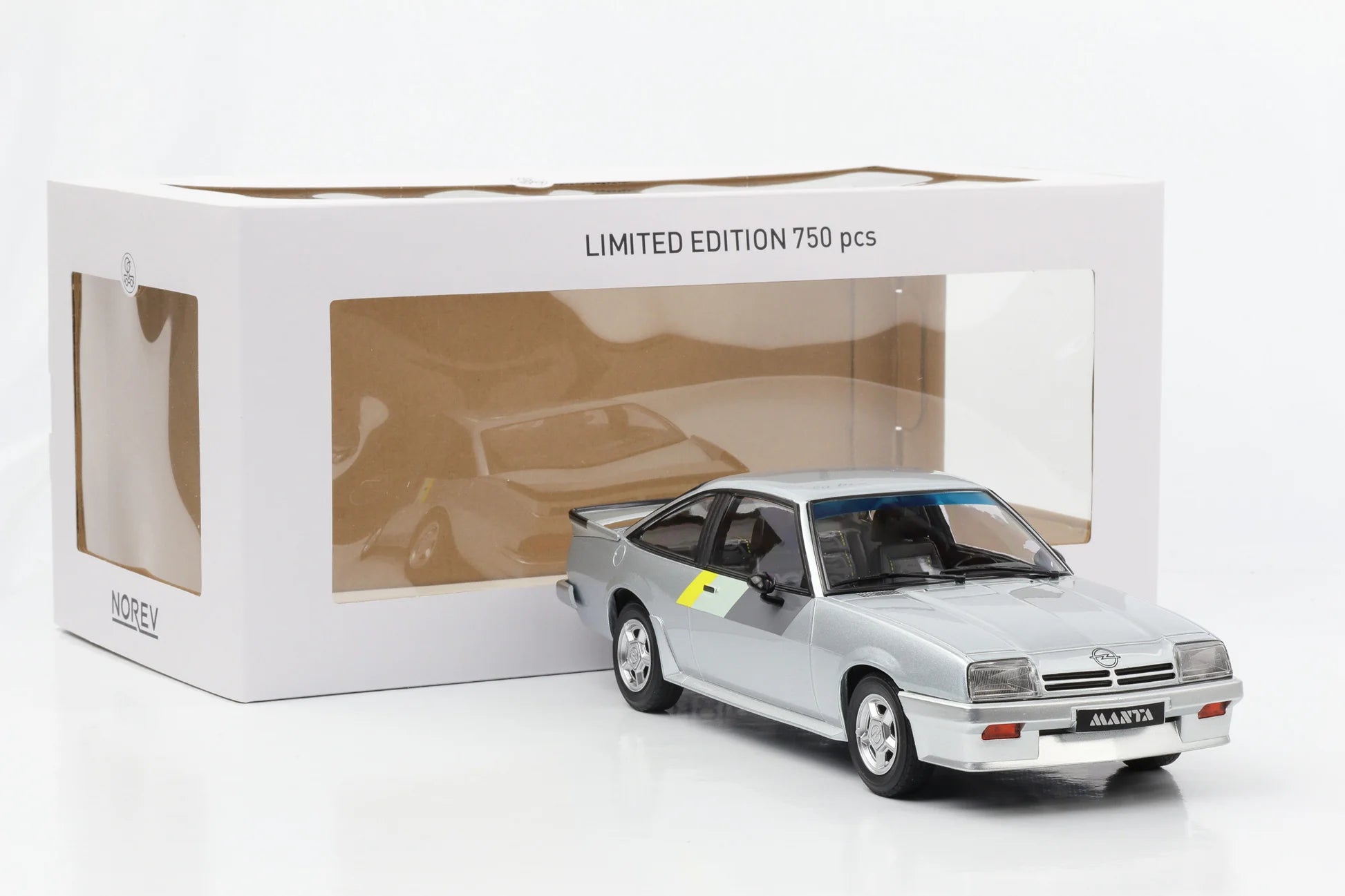 Norev 1:18 Scale Diecast - 1985 Opel Manta B i240 - Silver - 183301