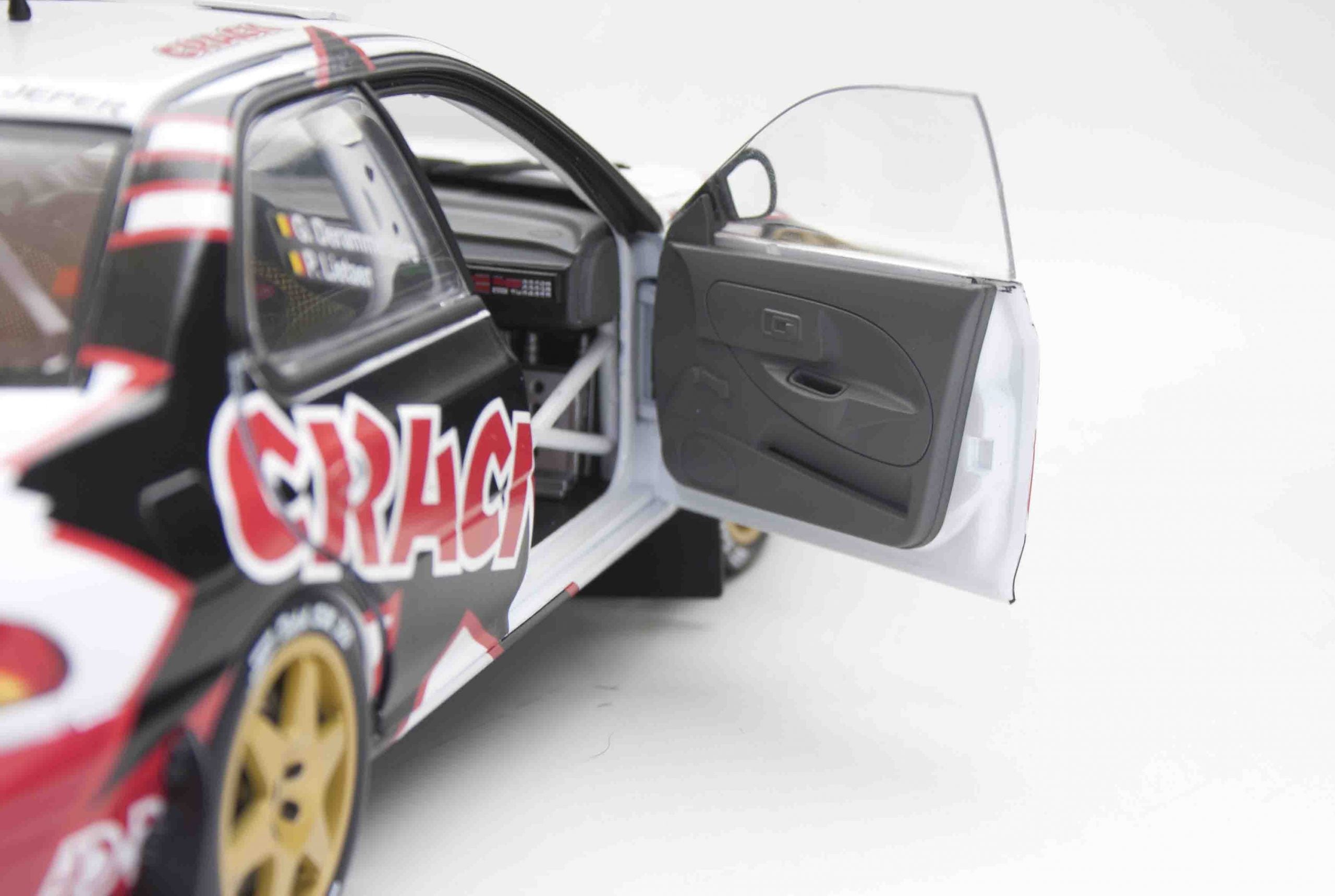 Sunstar 1:18 Scale Diecast 5515 Subaru Impreza 555 #12 Belgium Crack Rally 1998