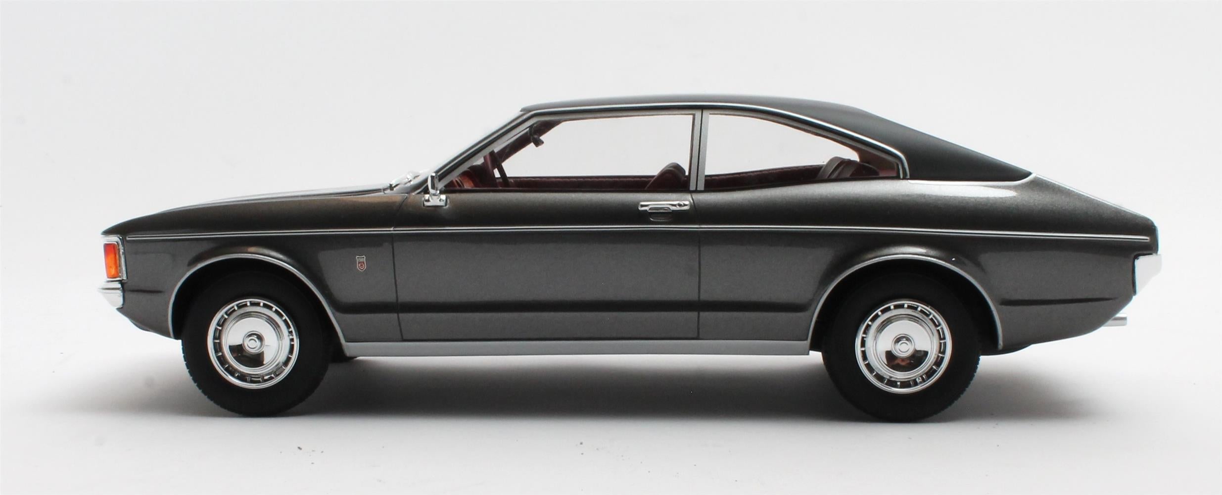 CULT 1:18 Scale Model 1972 Ford Granada Mk1 Coupe (Coke Bottle Shape) - Metallic Grey CML128-3