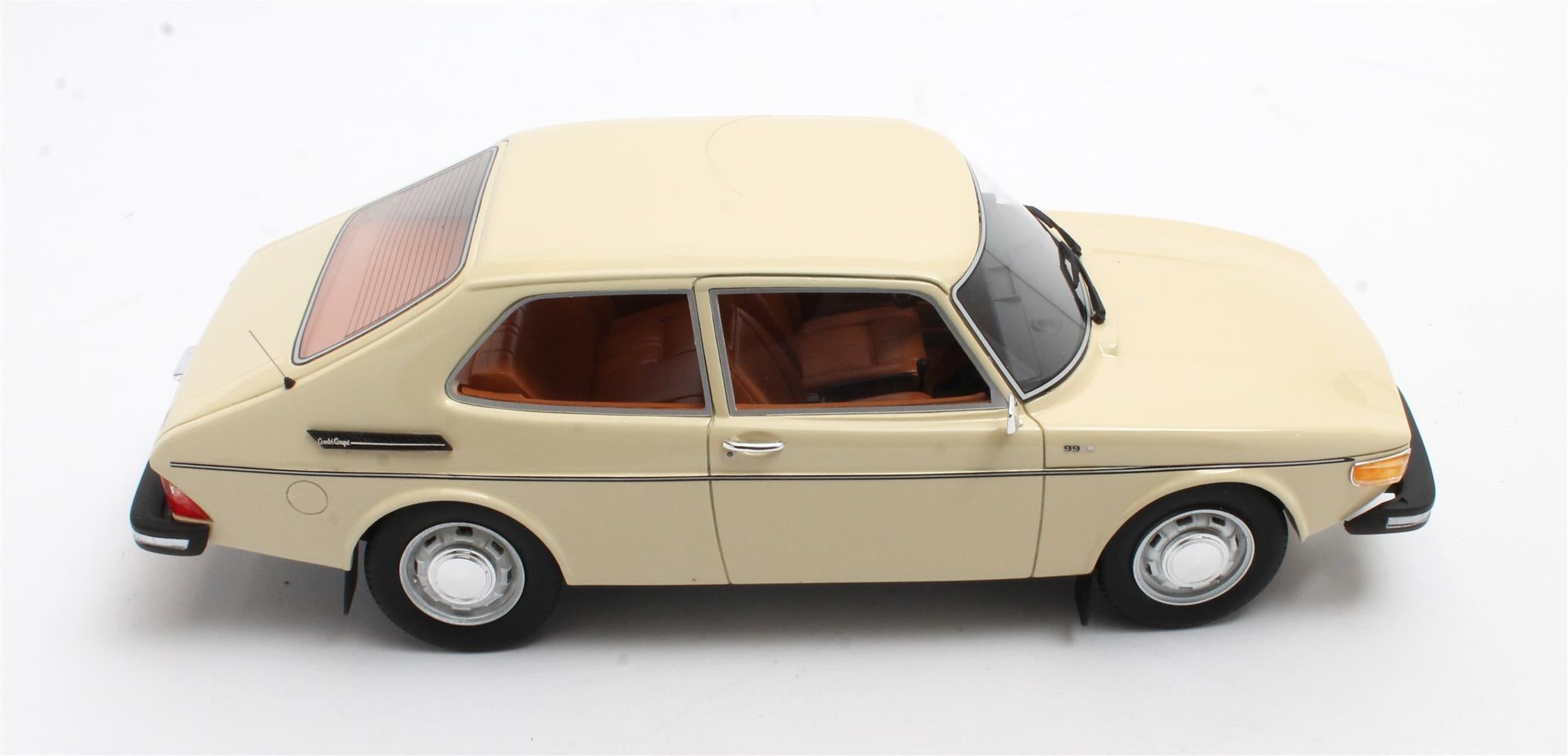 CULT 1:18 Resin - 1975 Saab 99 Combi - Orchid White - CML176-2