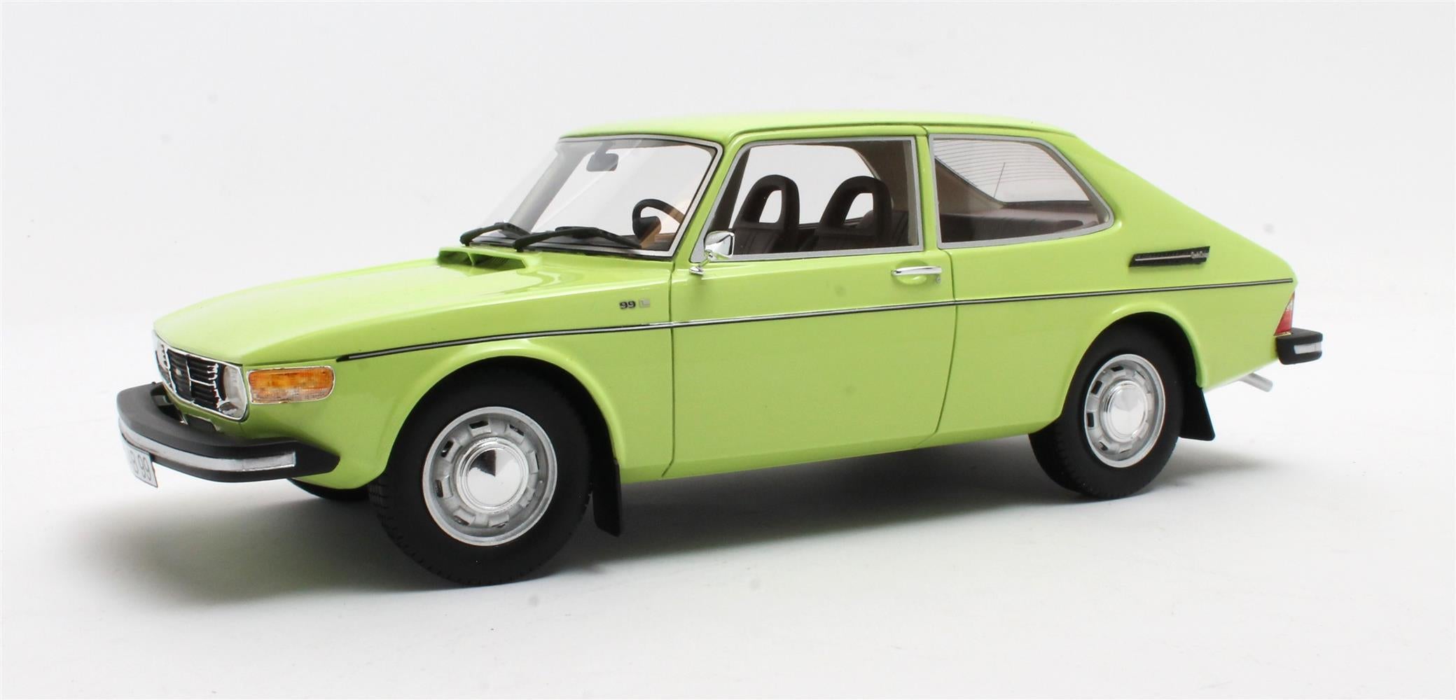 CULT 1:18 Resin - 1975 Saab 99 Combi - Opal Green - CML176-3