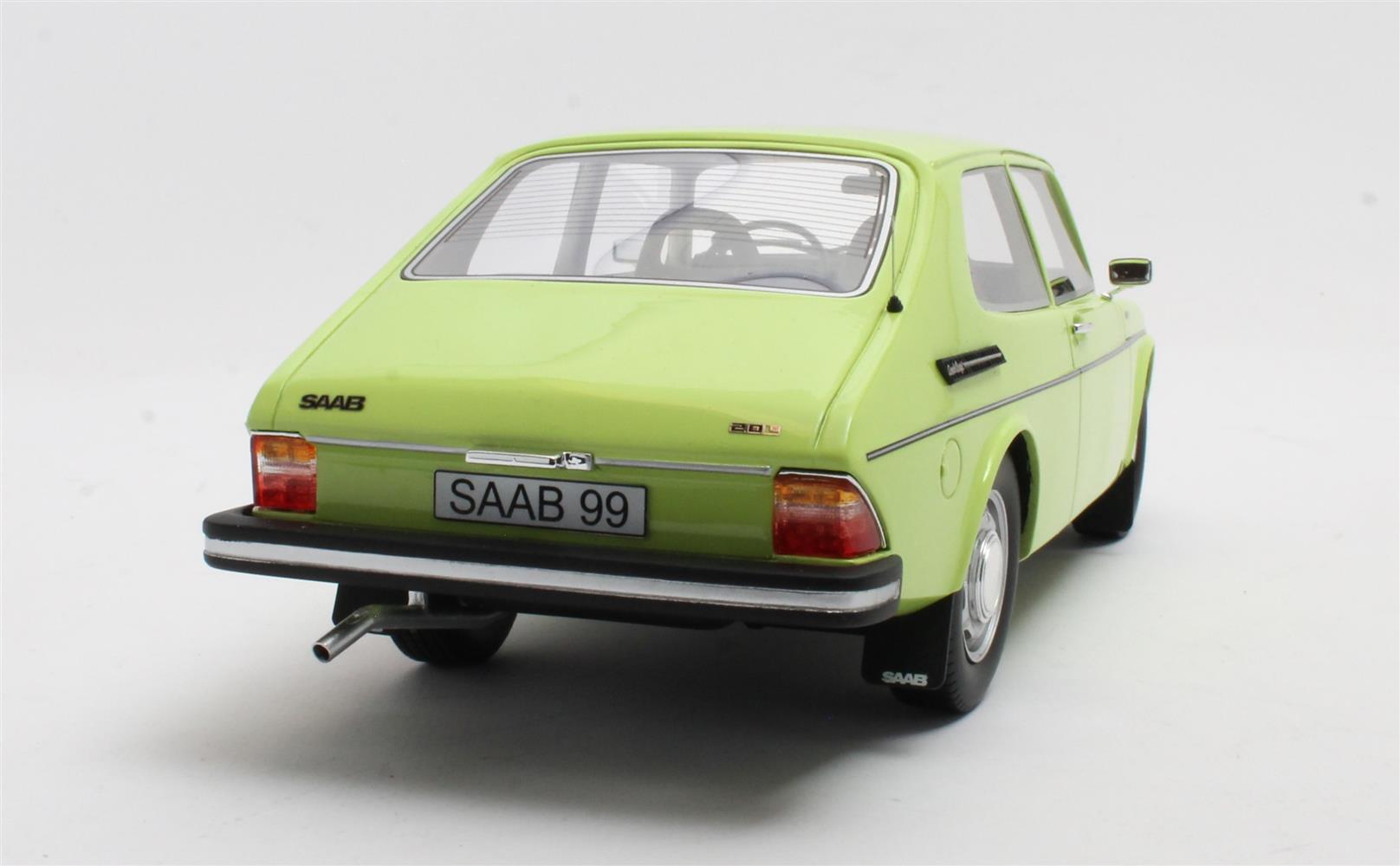 CULT 1:18 Resin - 1975 Saab 99 Combi - Opal Green - CML176-3
