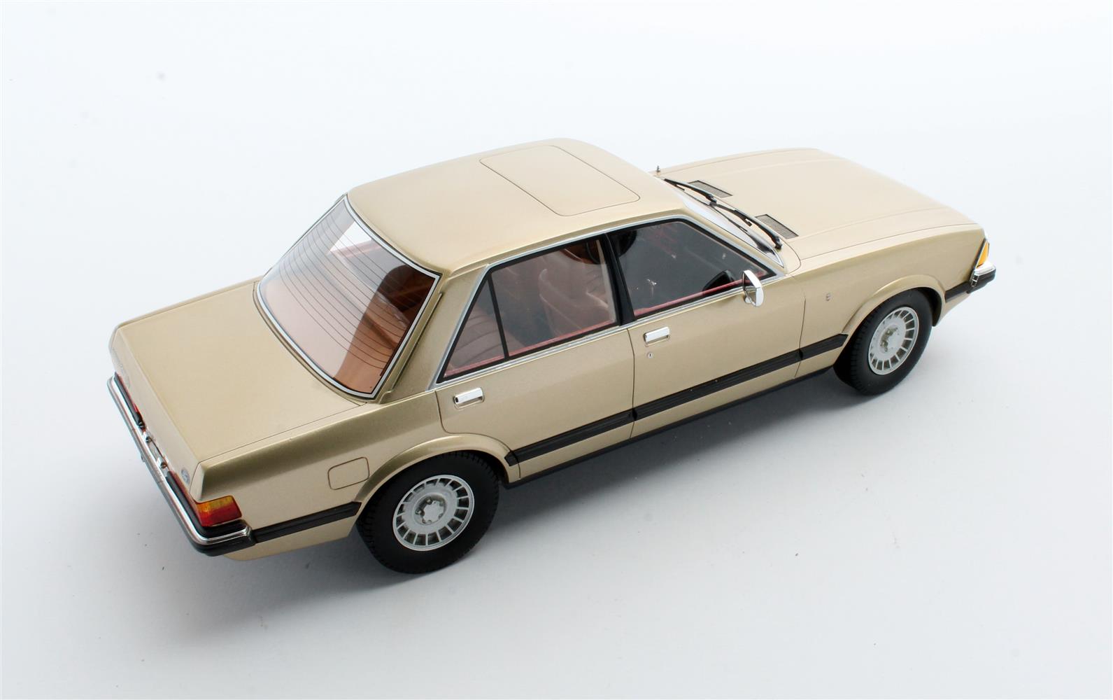 CULT 1:18 Scale Model 1978 Ford Granada Mk2 - Gold Metallic - CML133-1