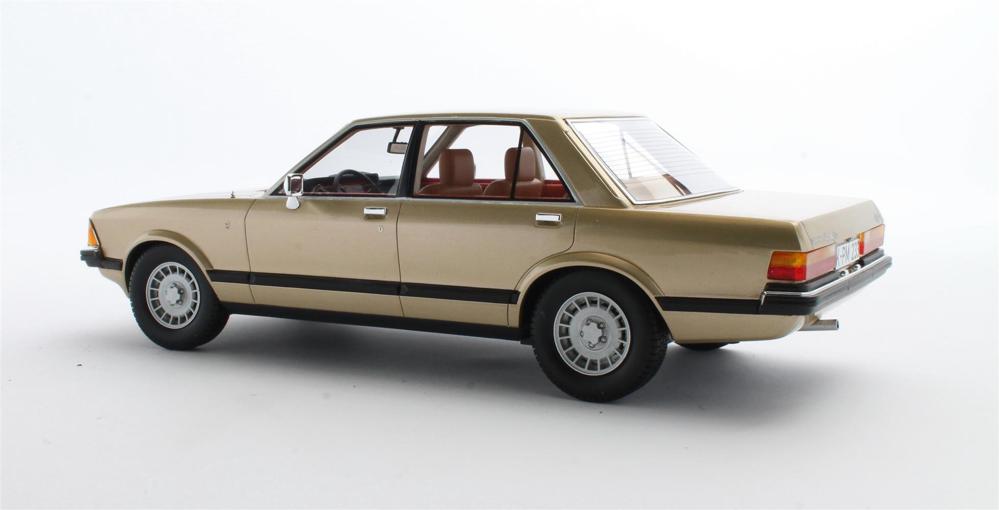 CULT 1:18 Scale Model 1978 Ford Granada Mk2 - Gold Metallic - CML133-1