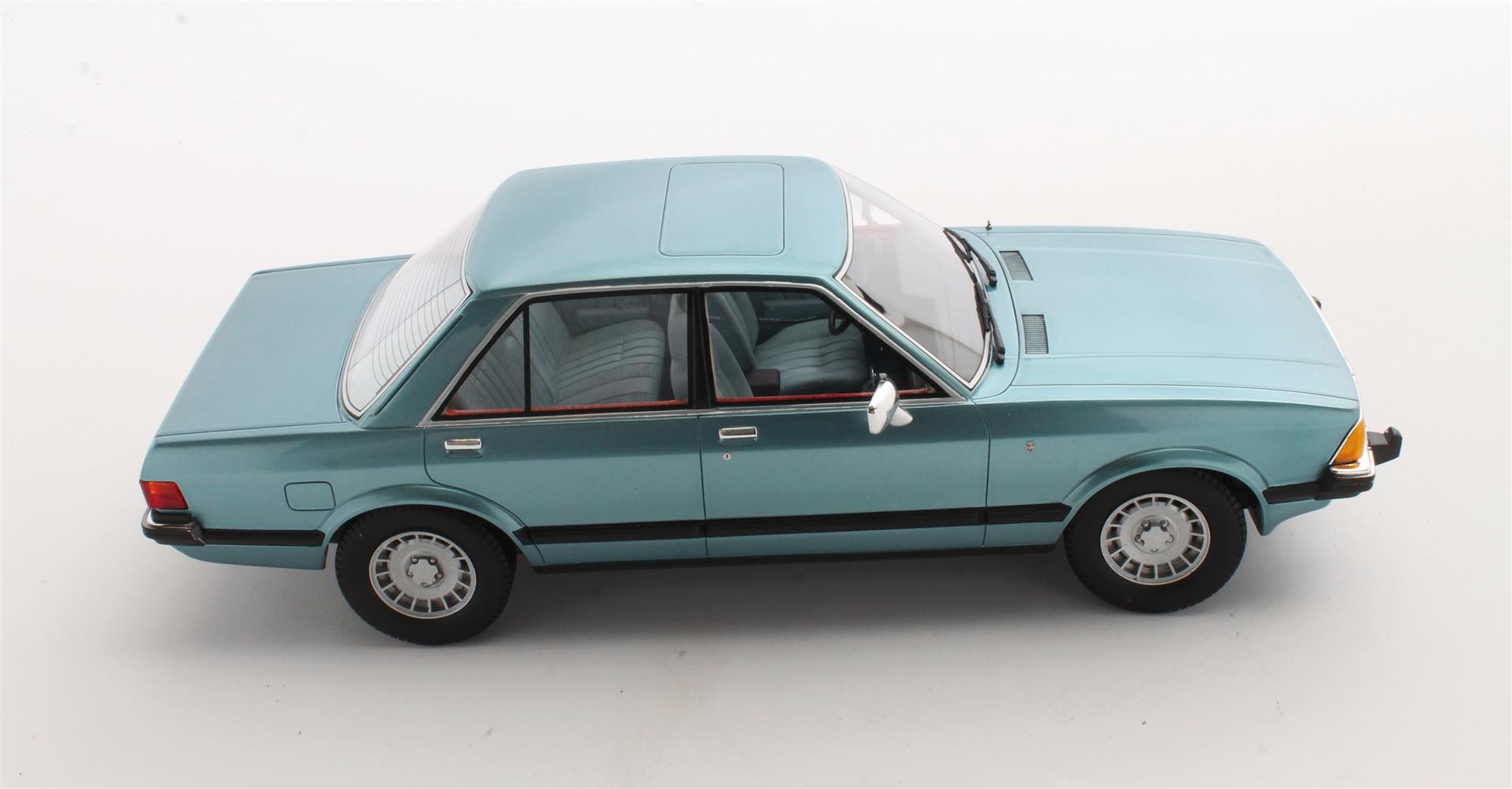 CULT 1:18 Scale Model 1978 Ford Granada Mk2 - Blue Metallic - CML133-2
