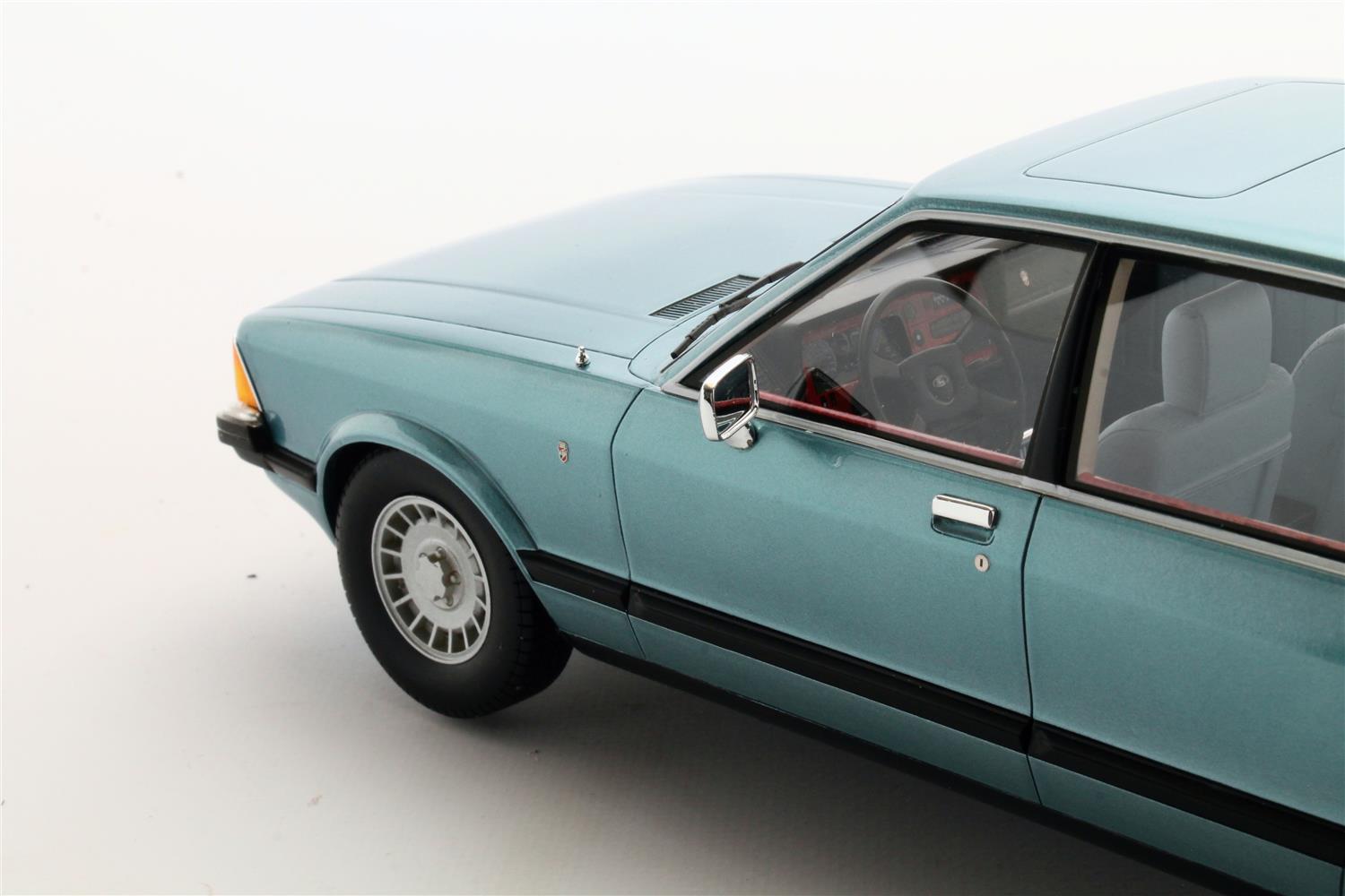 CULT 1:18 Scale Model 1978 Ford Granada Mk2 - Blue Metallic - CML133-2