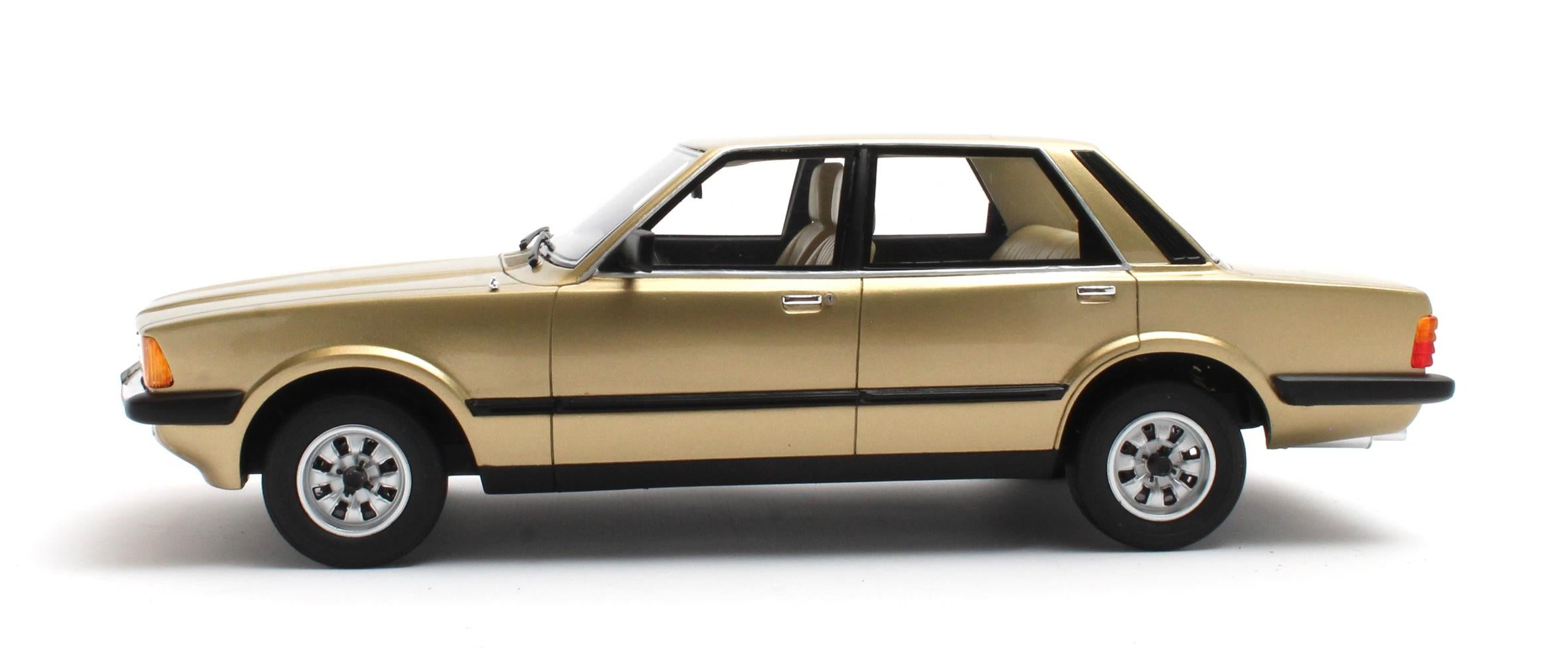 CULT 1:18 Resin - 1980 Ford Cortina Mk5, Gold - UK EXCLUSIVE RHD - CML175-3