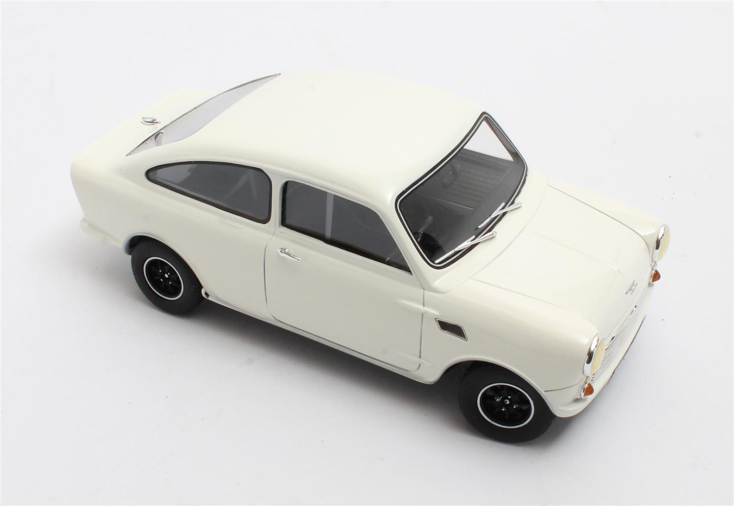 CULT 1:18 Resin - 1968-1968 Mini Broadspeed GT - White - CML166-2