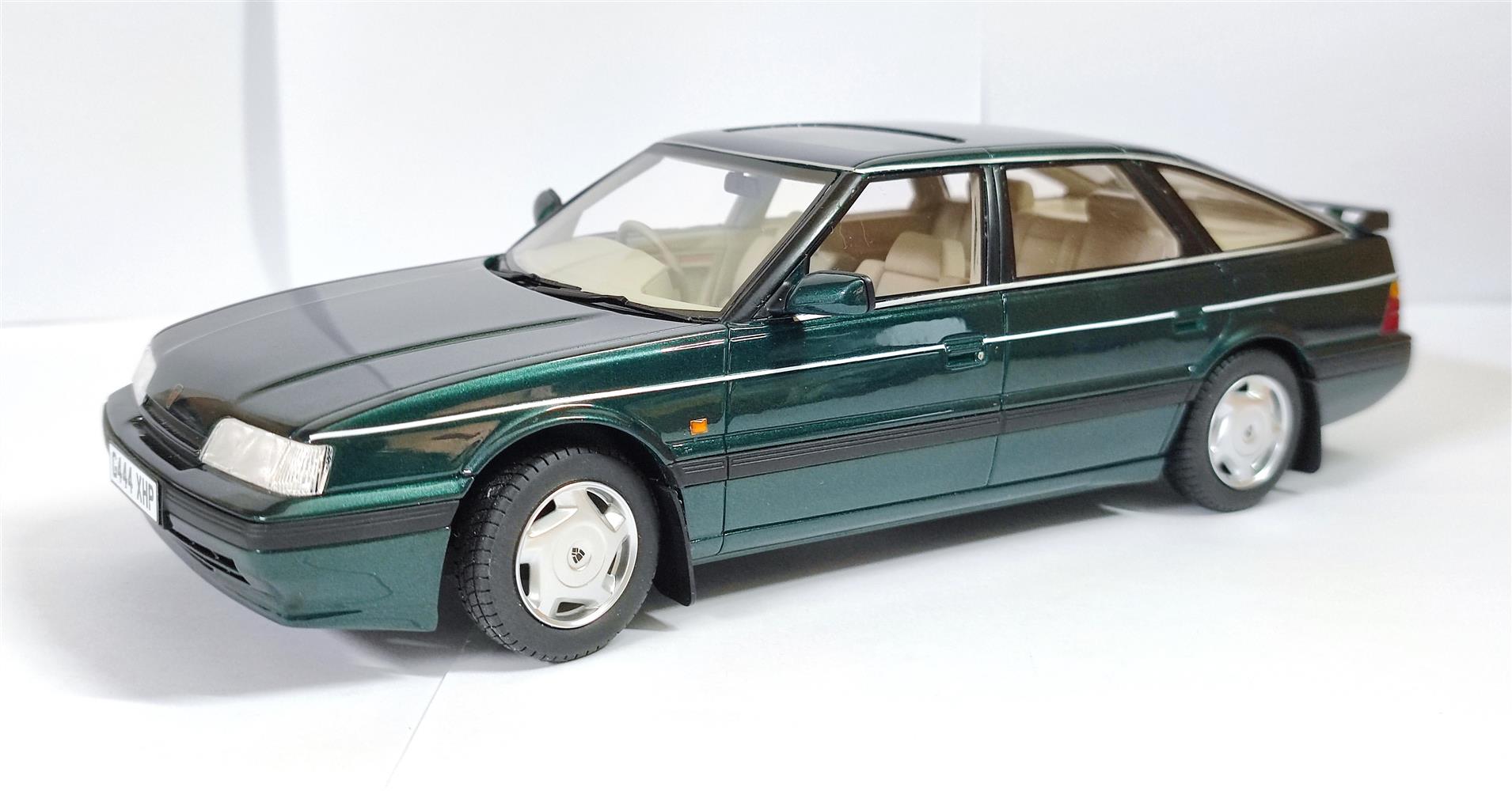 CULT 1:18 Resin - 1988-1989 Rover 827 Vitesse - Metallic Green - CML191-1