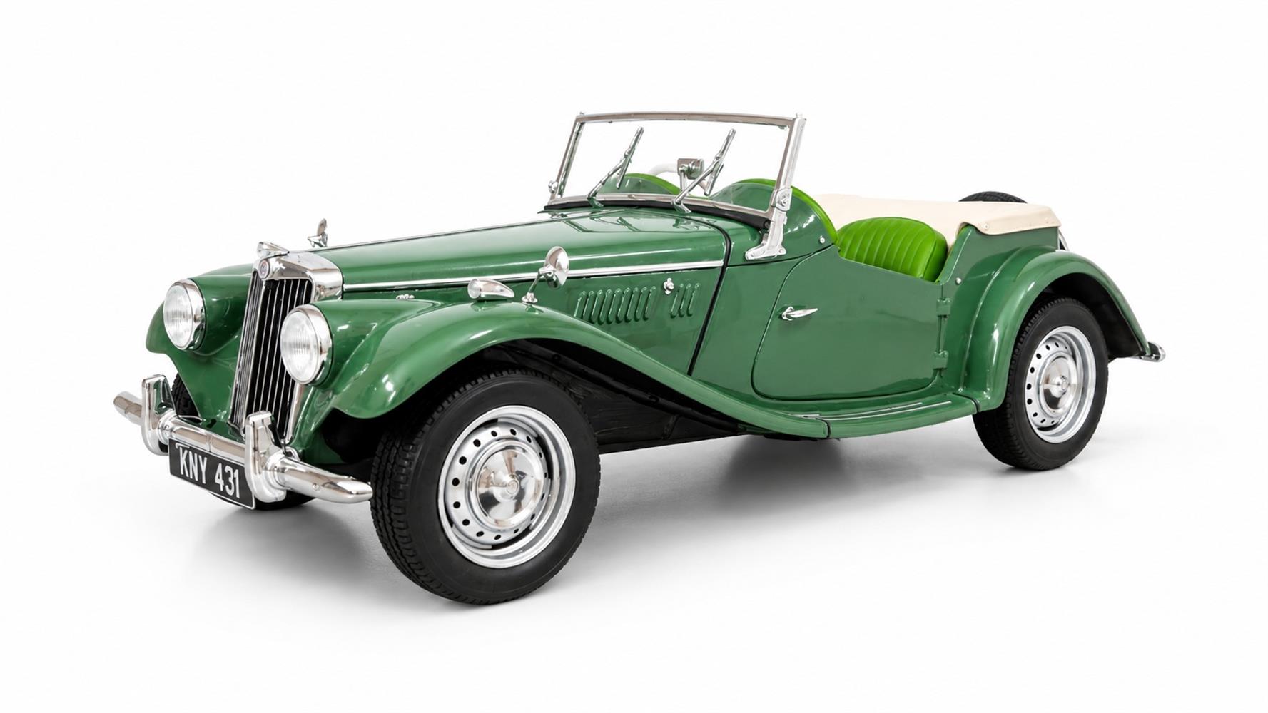 CULT 1:18 Scale 1953 to 1955 MG TF, Green - CML208-2