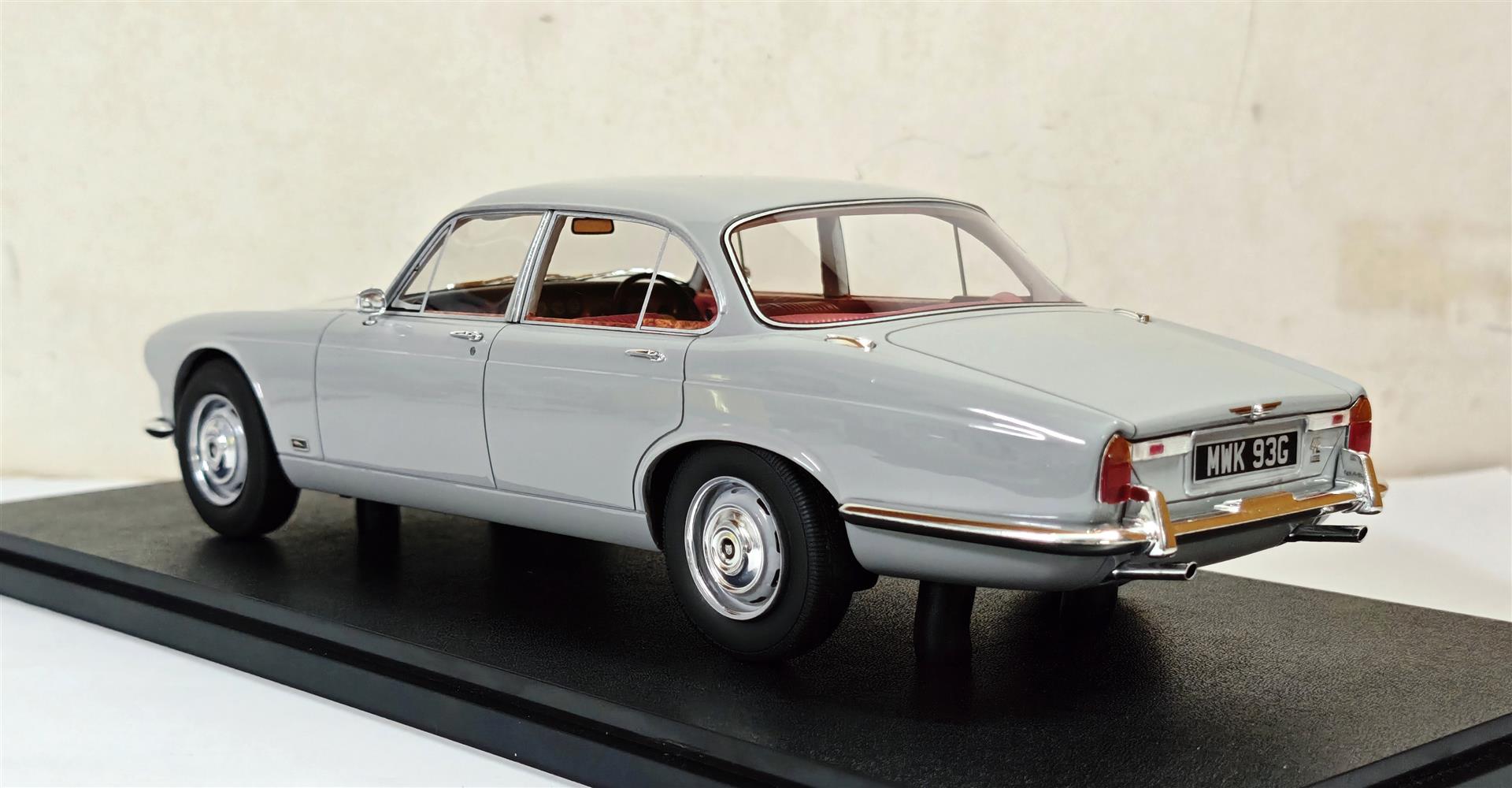 CULT 1:18 Scale 1968 Jaguar XJ6 4.2, Warwick Grey - CML332-2
