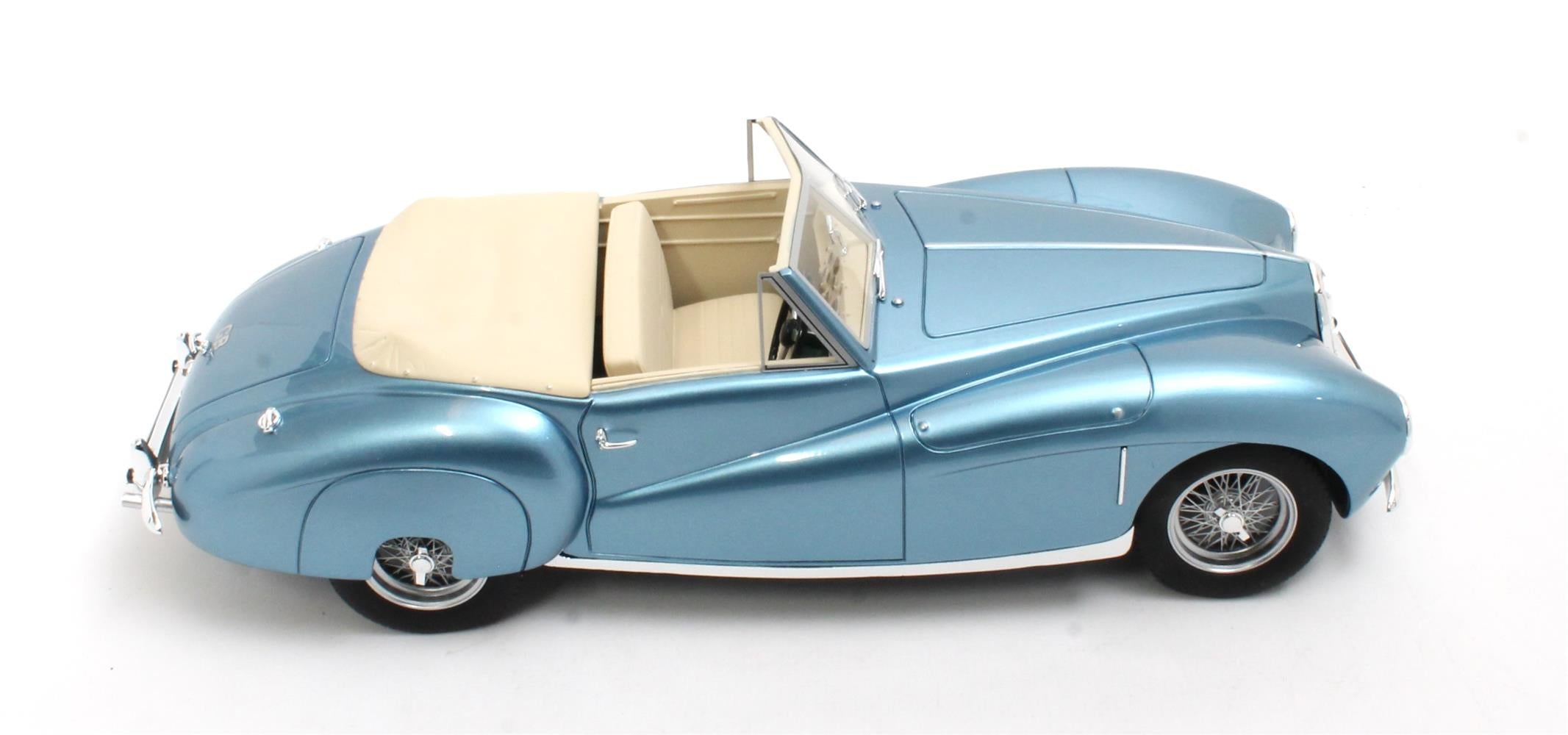 CULT 1:18 Scale Resin - 1949 Aston Martin 2L Sports (DB1), Metallic Blue - CML294-1