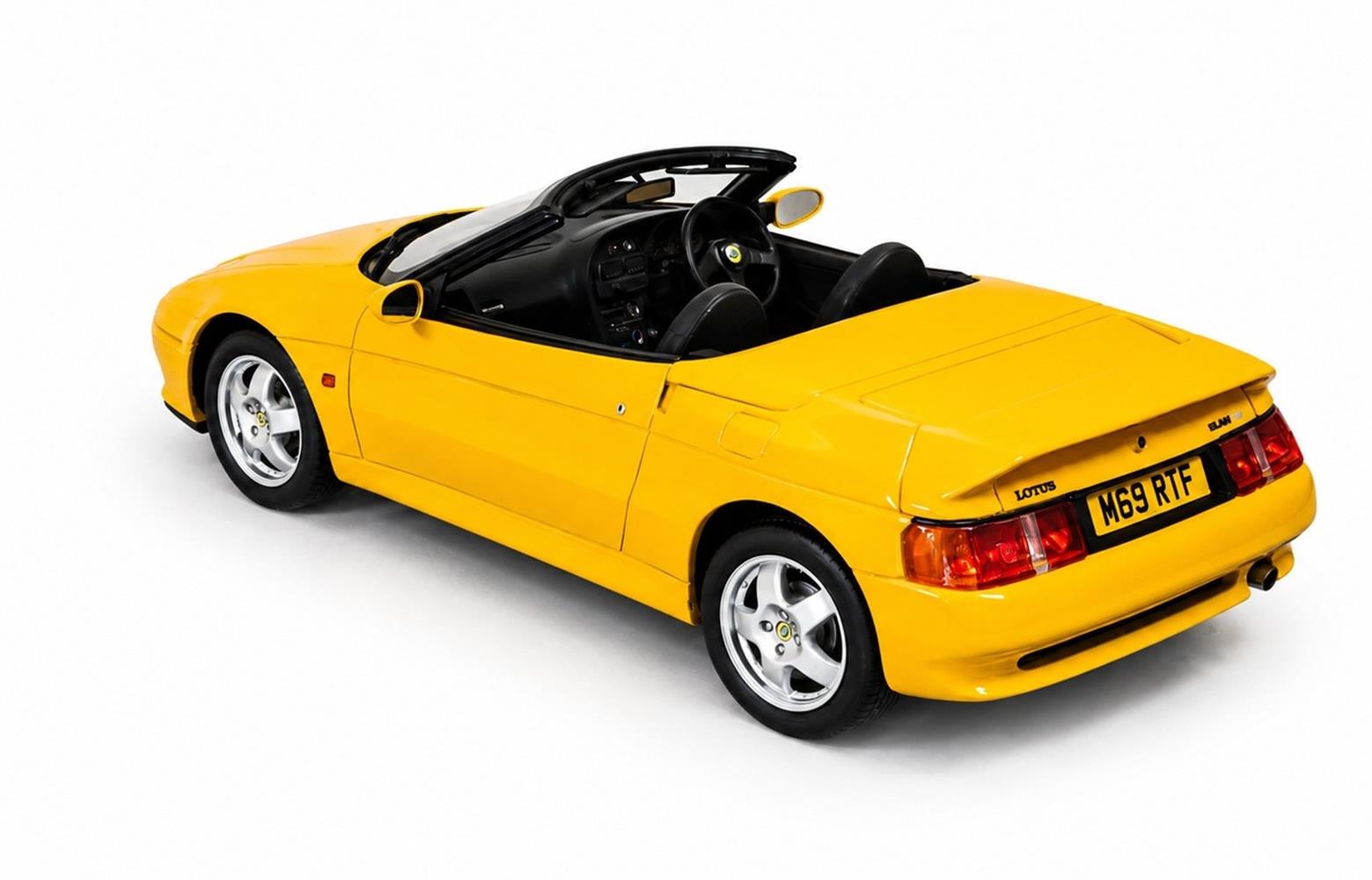 CULT 1:18 Scale - 1995 Lotus Elan M100 - Mustard Yellow - CML308-2