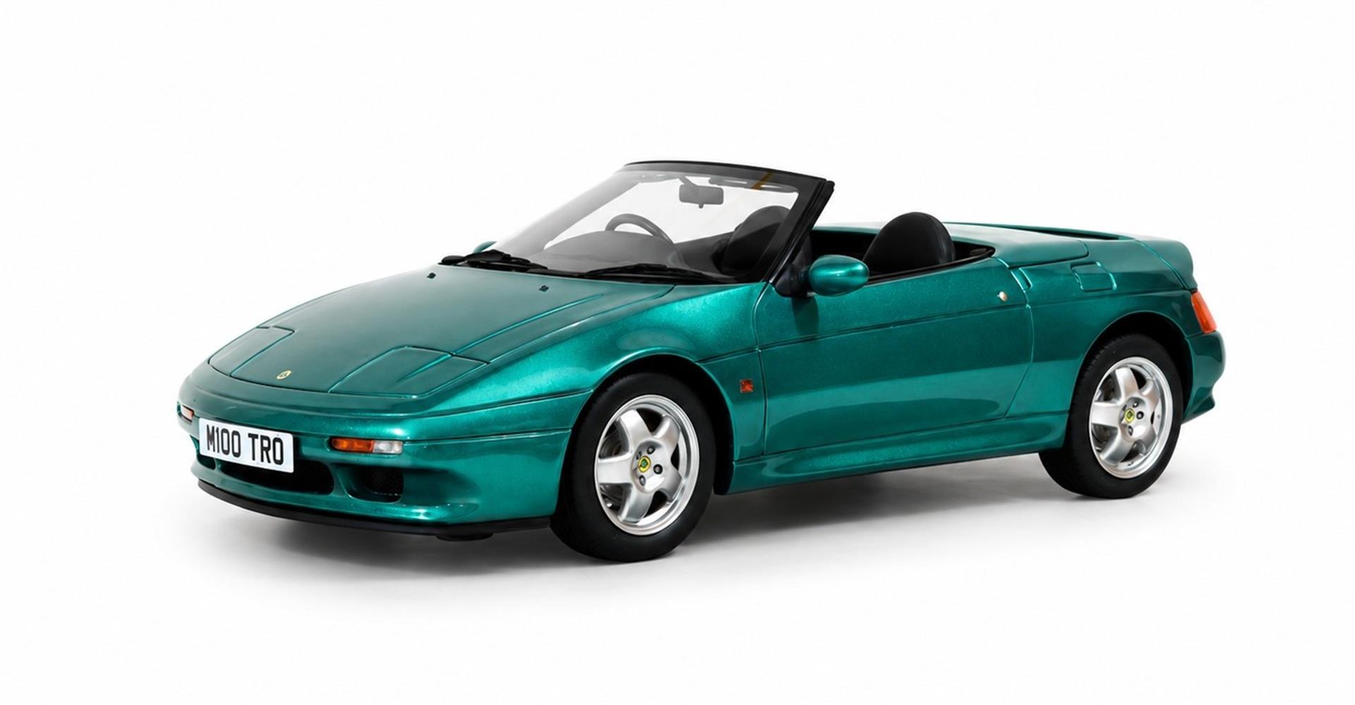 CULT 1:18 Scale - 1994 Lotus Elan M100 - Medina Green Metallic - CML308-3