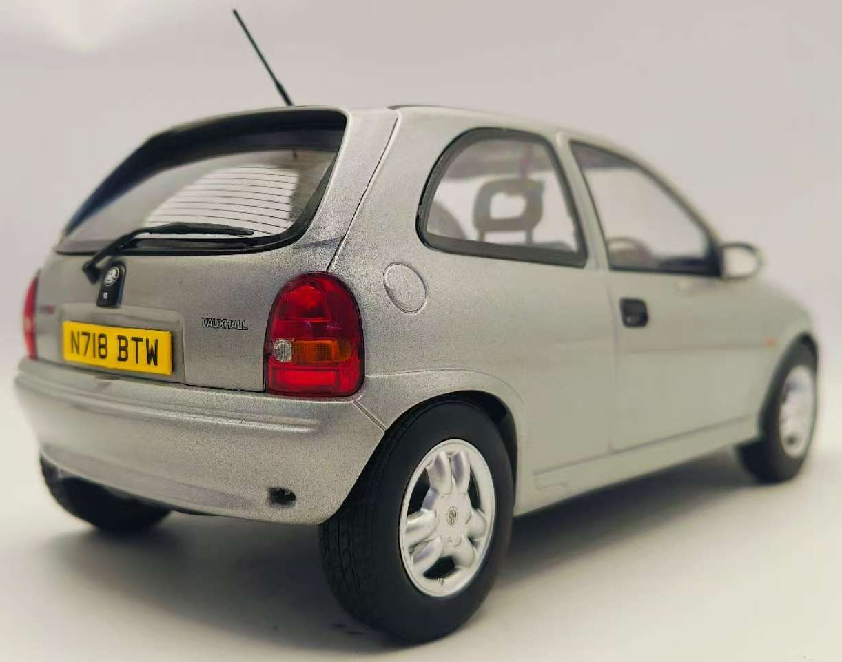 MCG 1:18 Scale Diecast - 1993 Vauxhall Corsa GSi (UK Exclusive RHD), Silver - MCG18846