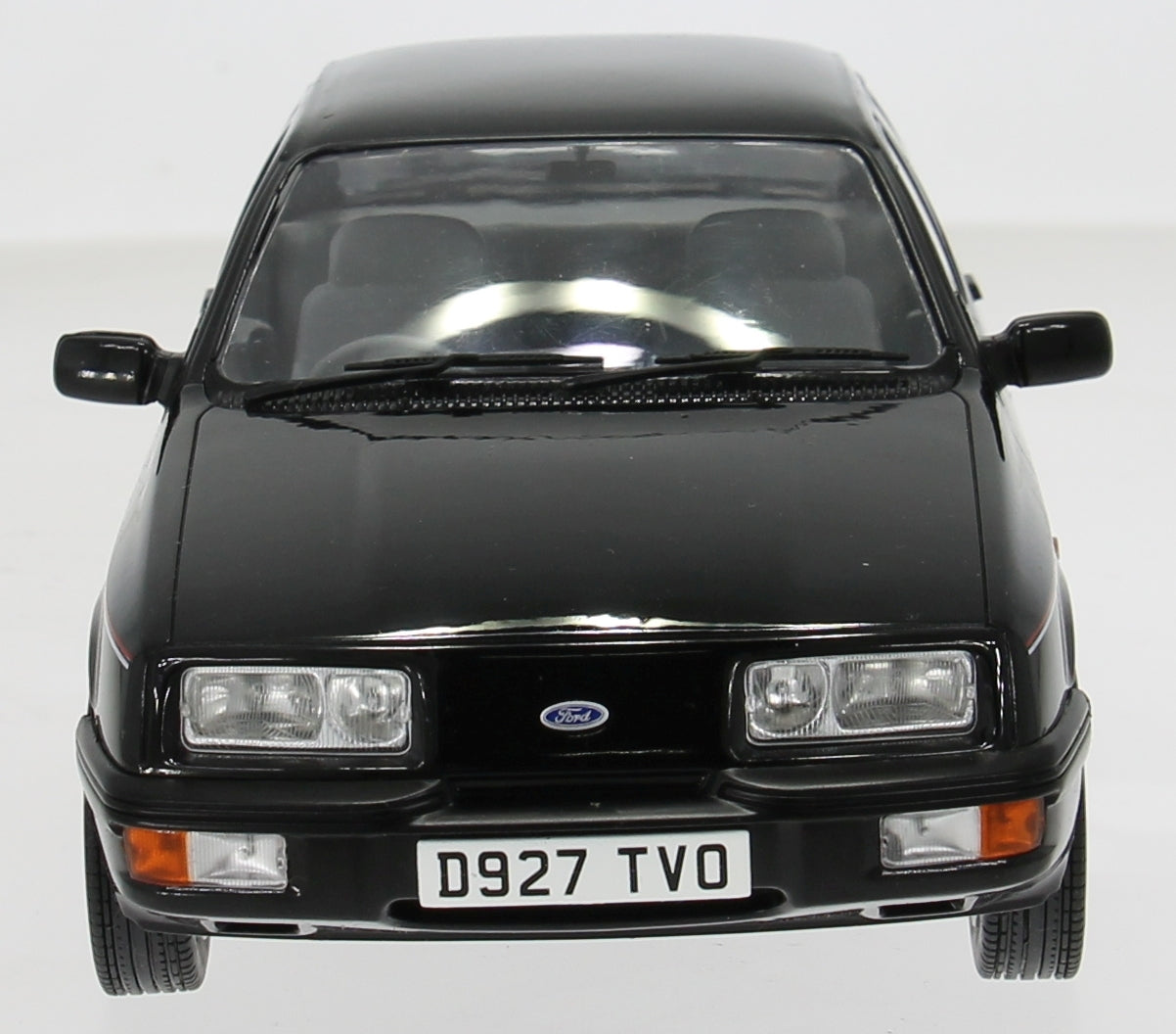 MCG 1:18 Scale Diecast - 1984 Ford Sierra XR 4x4 RHD UK Exclusive , Black - MCG181097