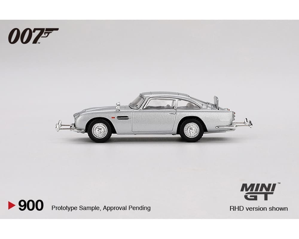Mini GT 1:64 Aston Martin DB5 James Bond 007 GOLDFINGER English RHD - BLISTER PACKAGING - MGT00900-007E