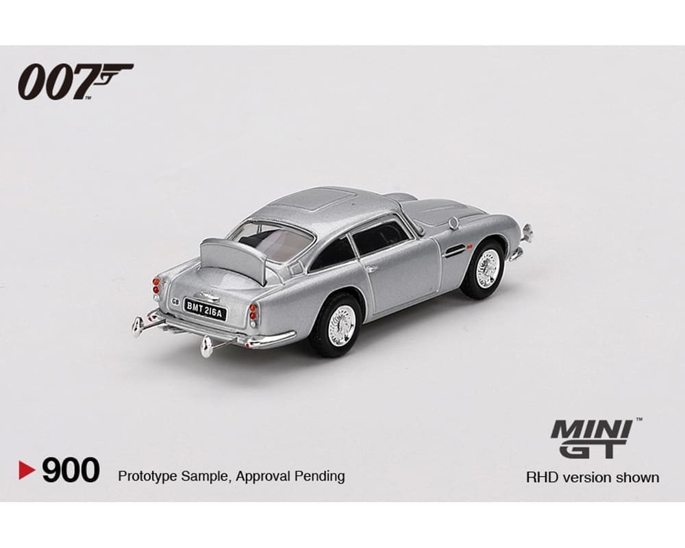 Mini GT 1:64 Aston Martin DB5 James Bond 007 GOLDFINGER English RHD - BLISTER PACKAGING - MGT00900-007E