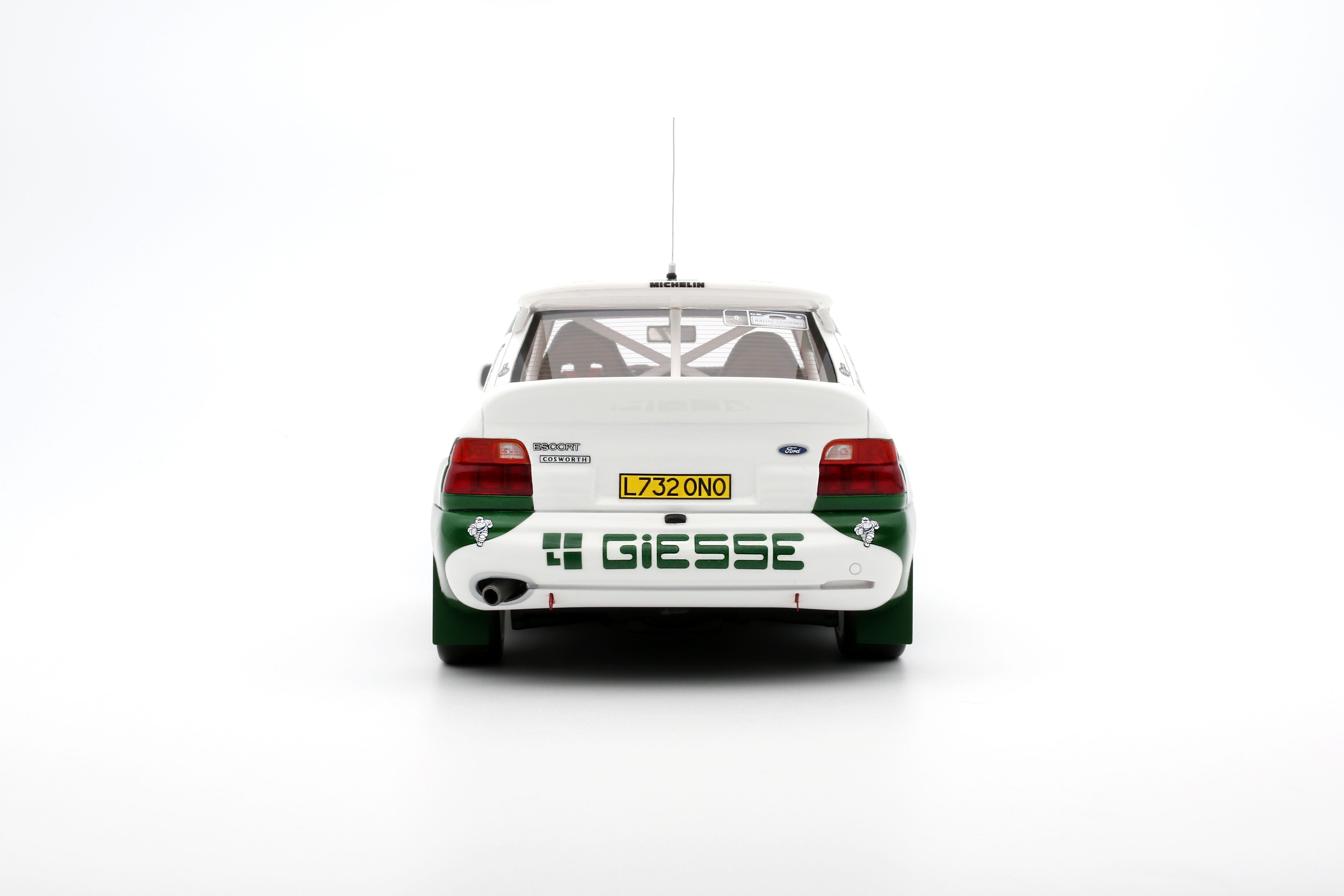 OTTO 1:18 Scale Resin Model Car - 1994 Ford Escort RS Cosworth WRC San Remo GR.A - OT1038