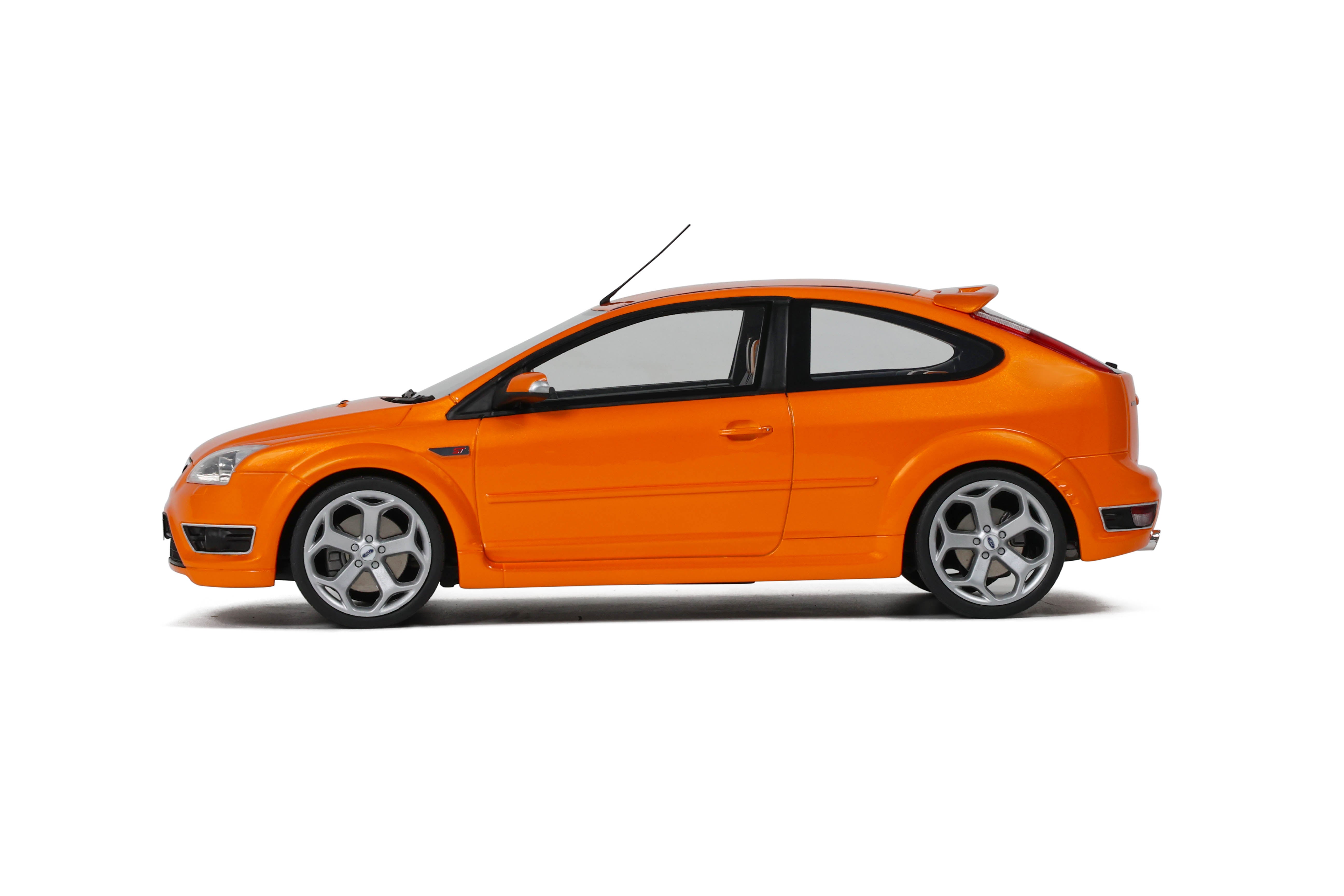 OTTO 1:18 Scale Resin - 2006 Ford Focus Mk2 ST 2.5 RHD, Electric Orange - OT1078