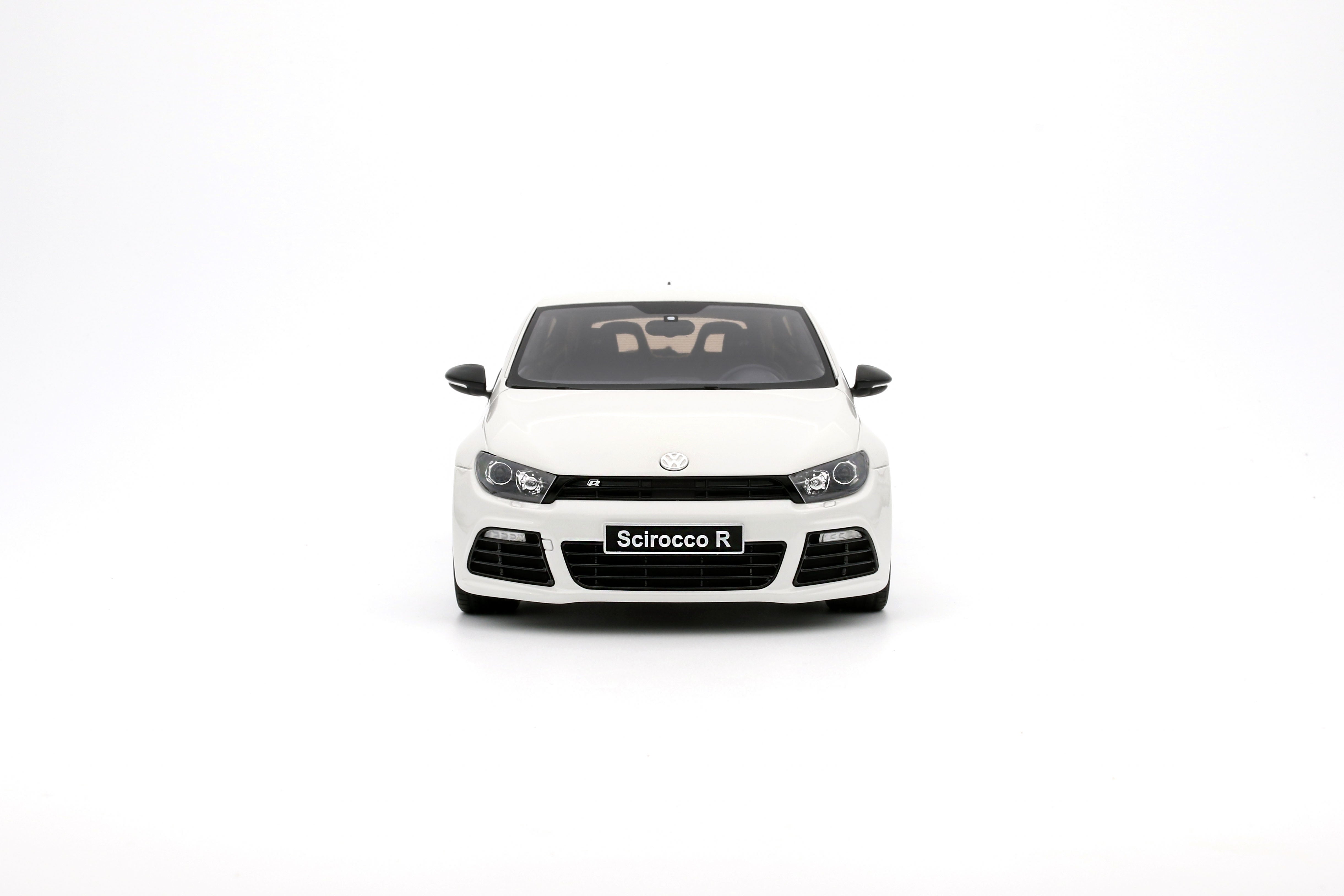 OTTO 1:18 Scale Resin Model Car - 2008 Volkswagen Scirocco 3 R, White - OT1090