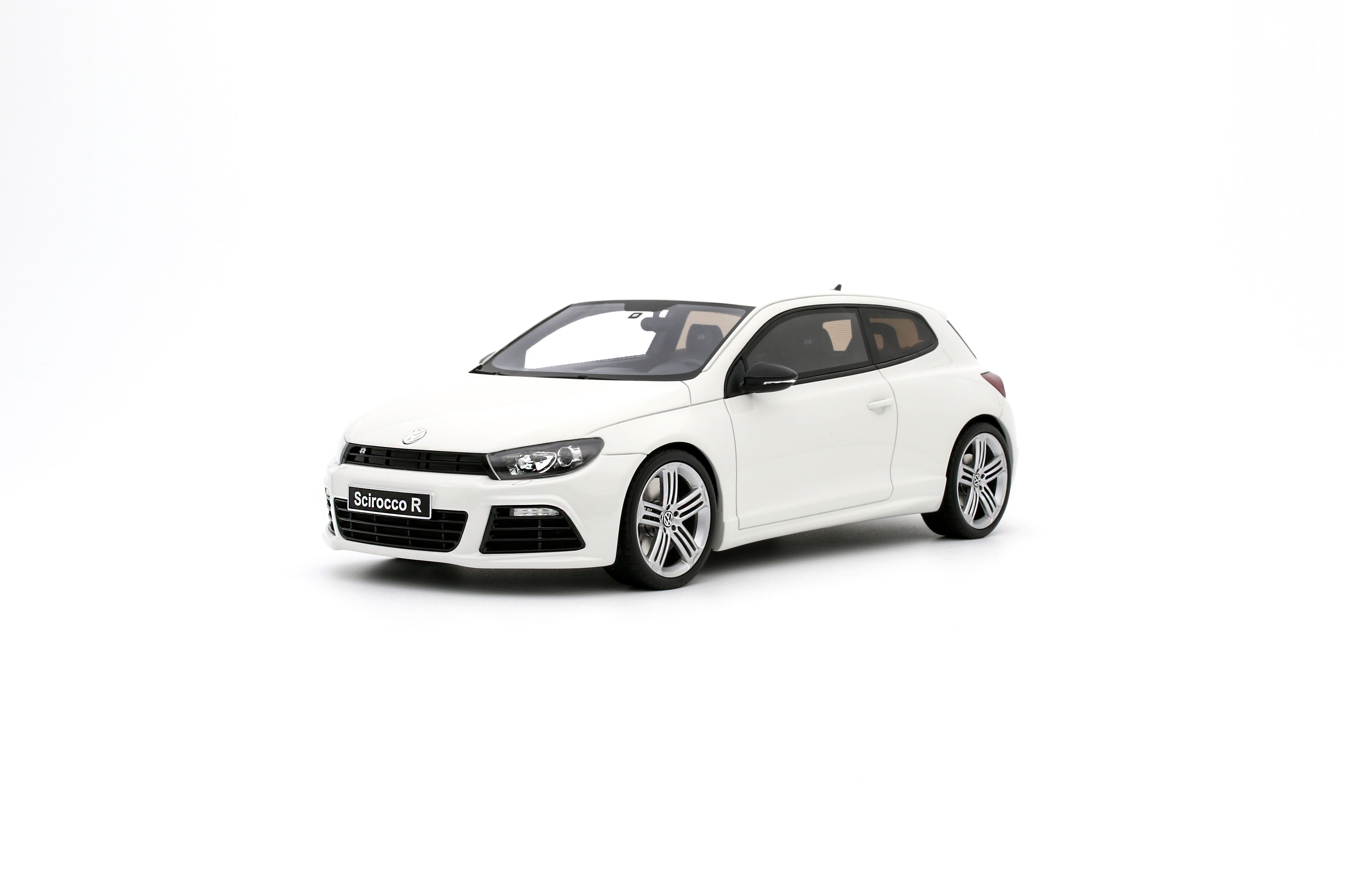 OTTO 1:18 Scale Resin Model Car - 2008 Volkswagen Scirocco 3 R, White - OT1090