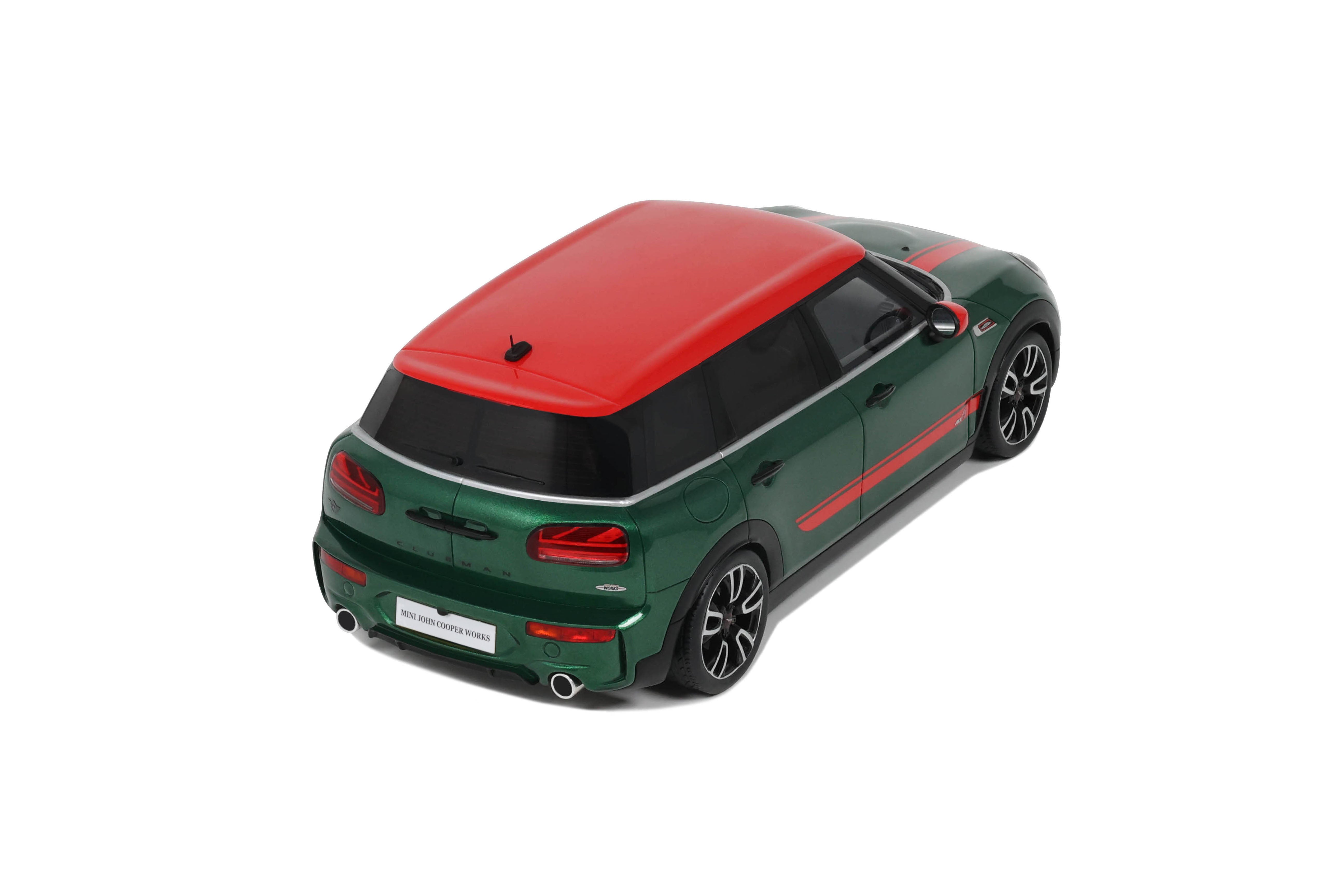 OTTO 1:18 Scale Resin - 2023 Mini Clubman F54 JCW, British Racing Green - OT1168