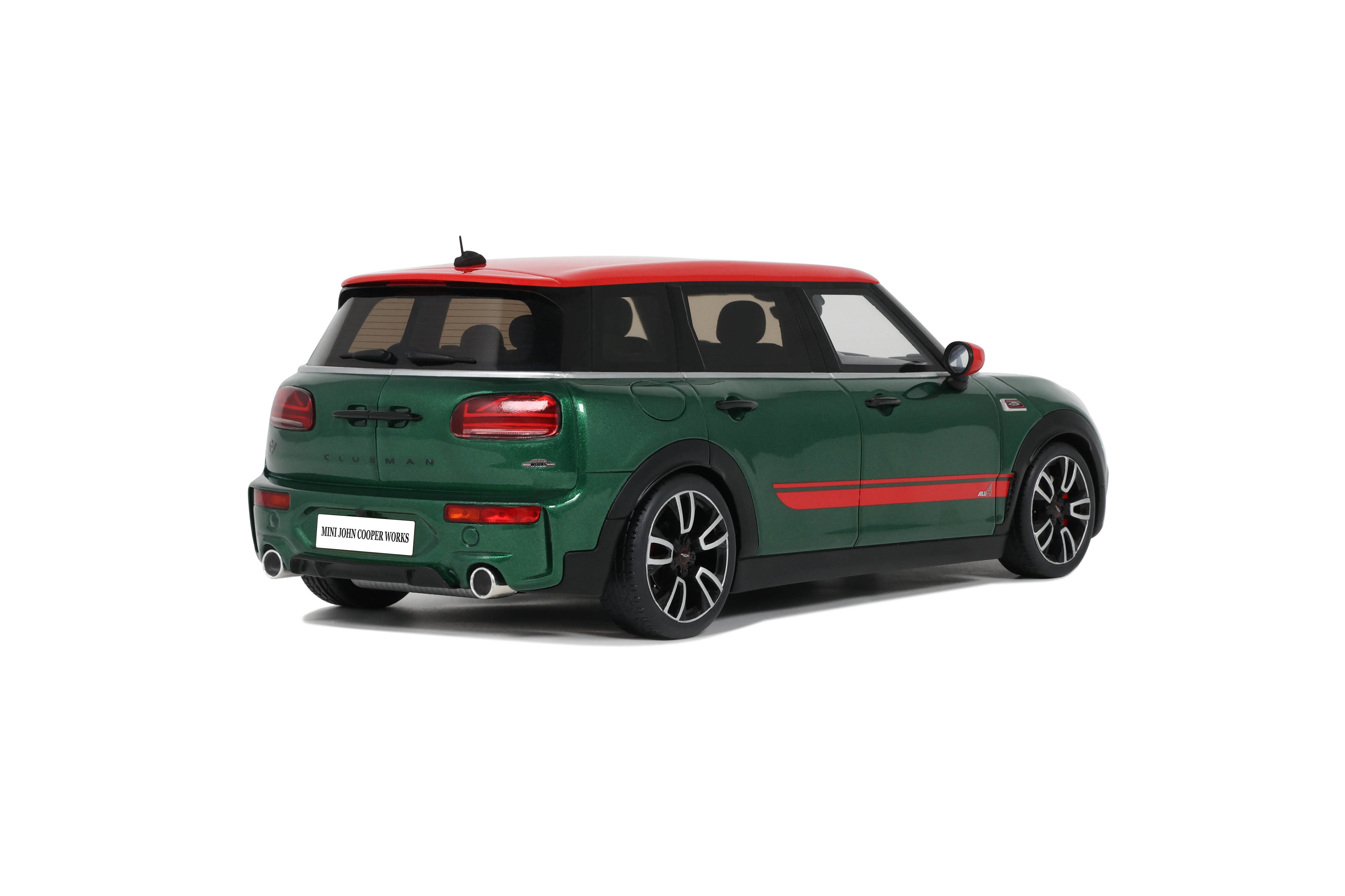 OTTO 1:18 Scale Resin - 2023 Mini Clubman F54 JCW, British Racing Green - OT1168