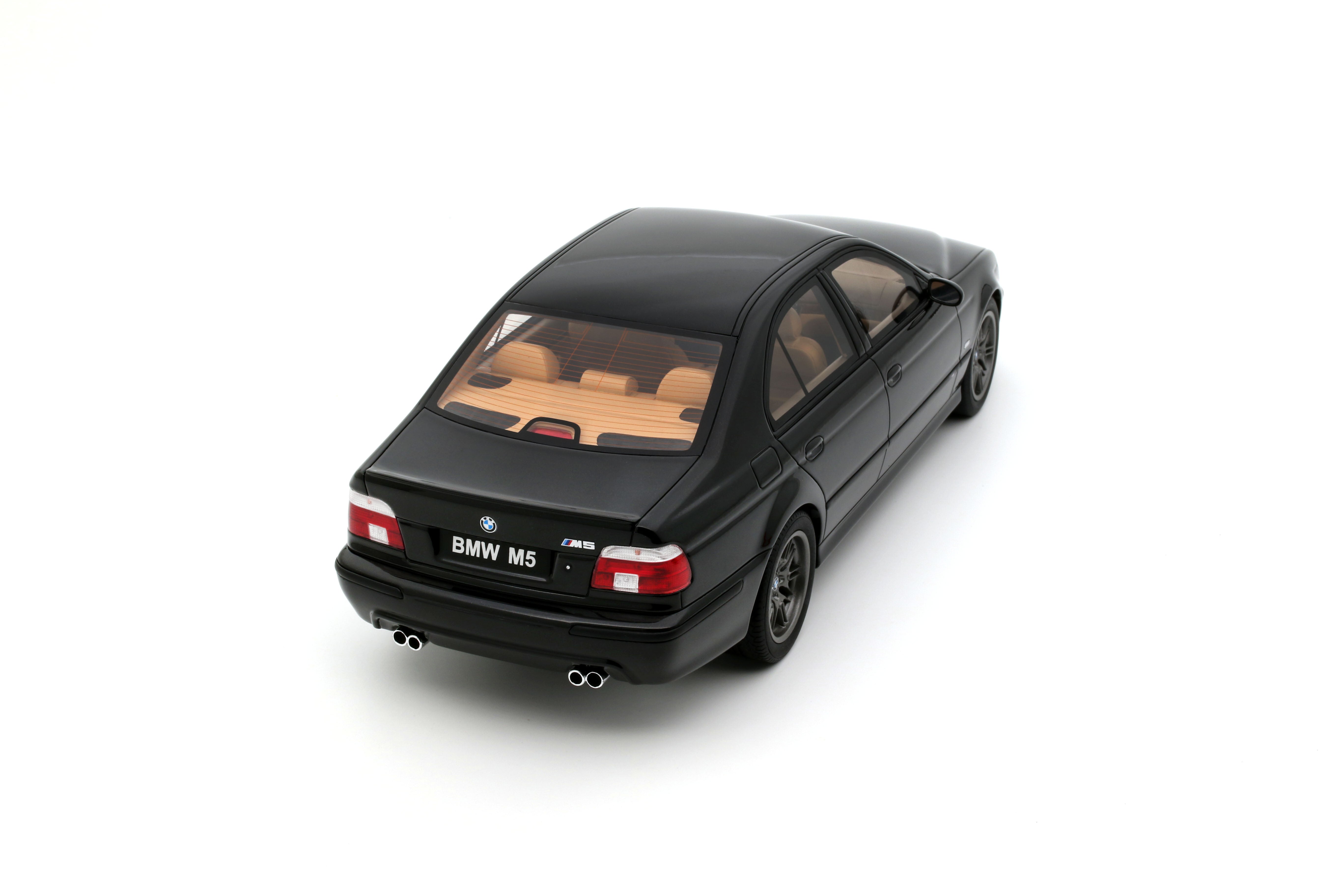OTTO 1:18 Scale Resin Car - 2000 BMW E39 M5, BLACK SAPHIRE METALLIC 475 - OT1338