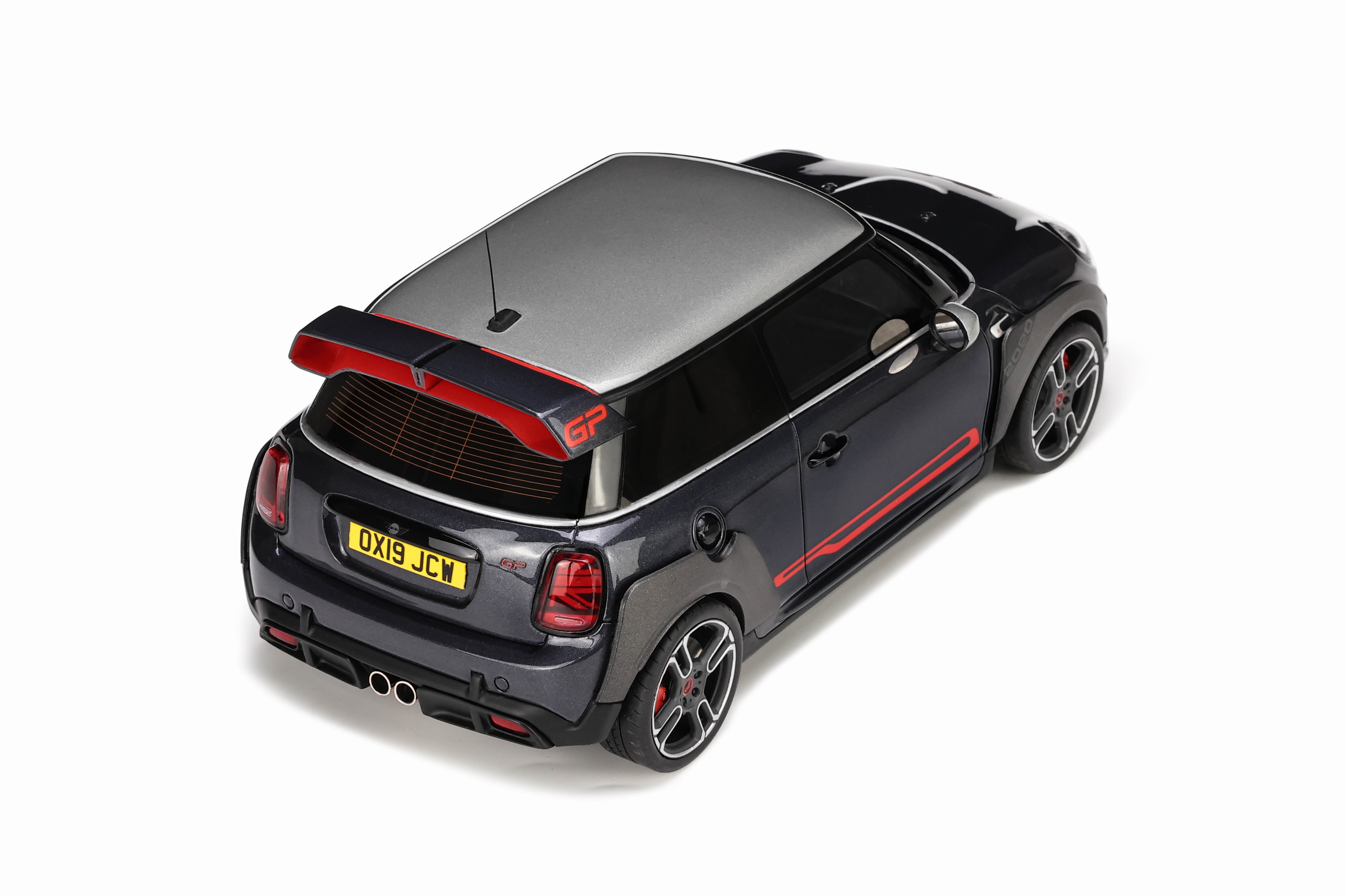 OTTO 1:18 Scale Resin Model Car - 2020 Mini Cooper JCW GP Racing, Grey - OT407