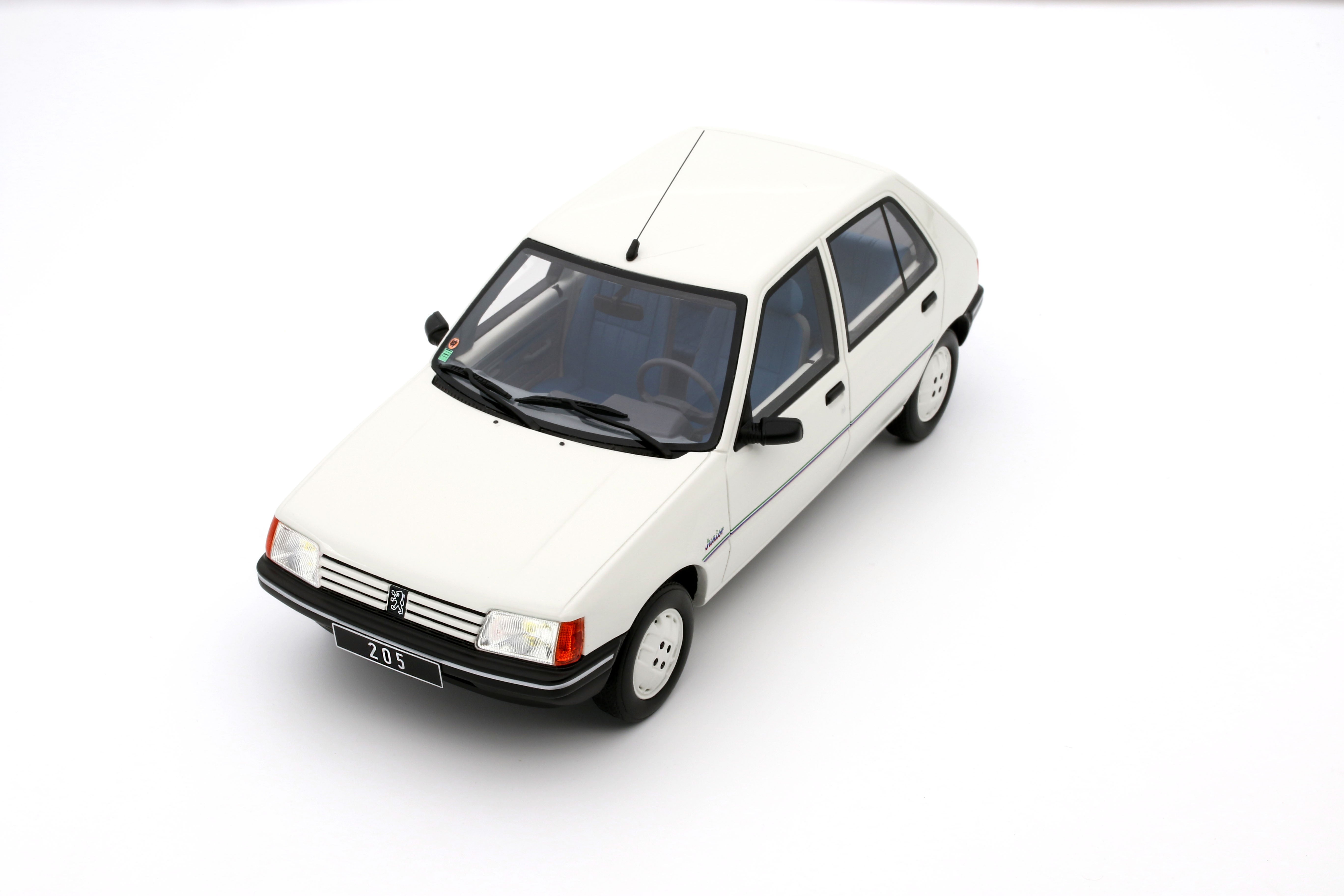 OTTO 1:18 Scale Resin Model Car - 1998 Peugeot 205 Junior, White - OT463