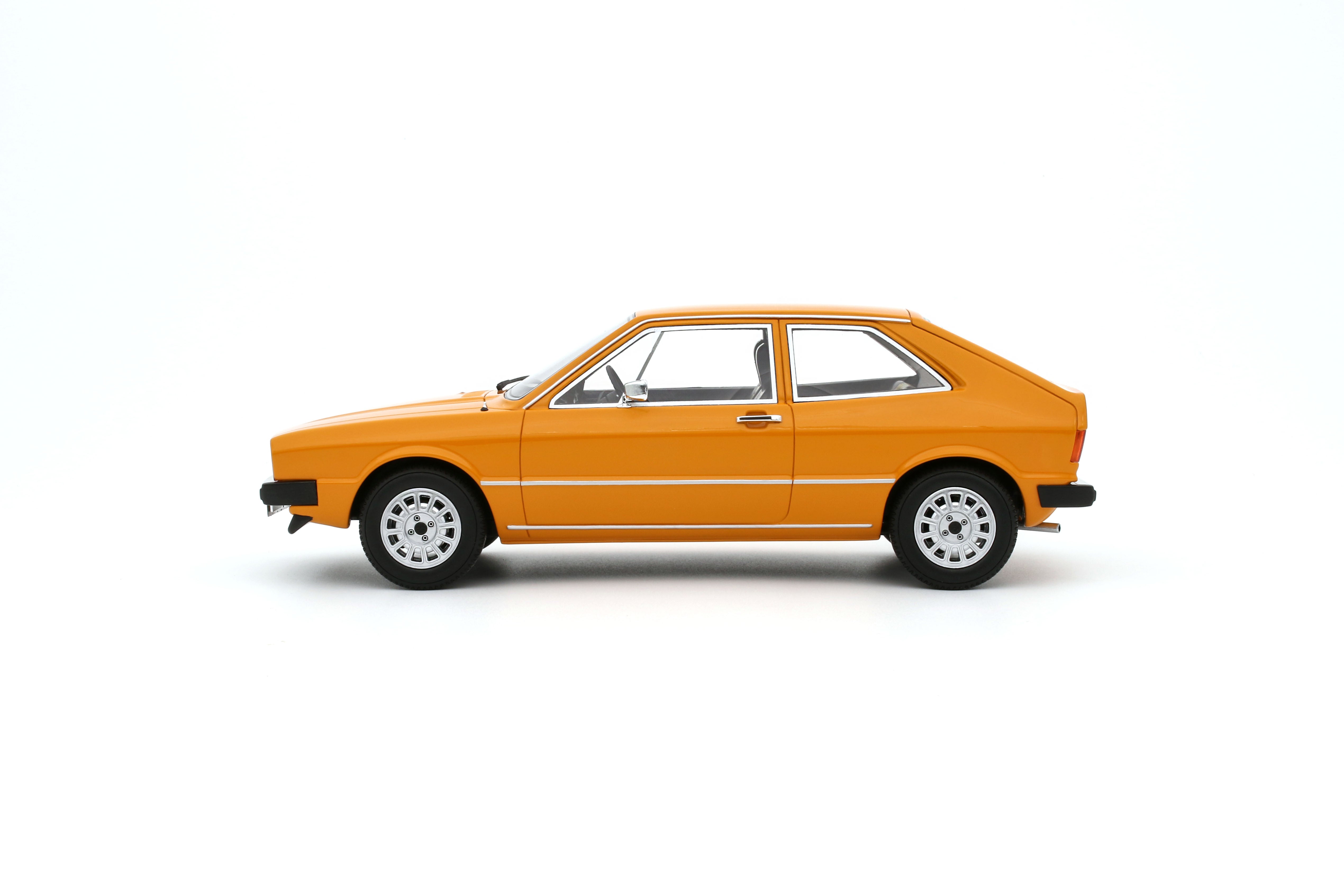 OTTO 1:18 Scale Resin - 1977 VW Volkswagen Scirocco GTi Mk1 in Orange - OT467