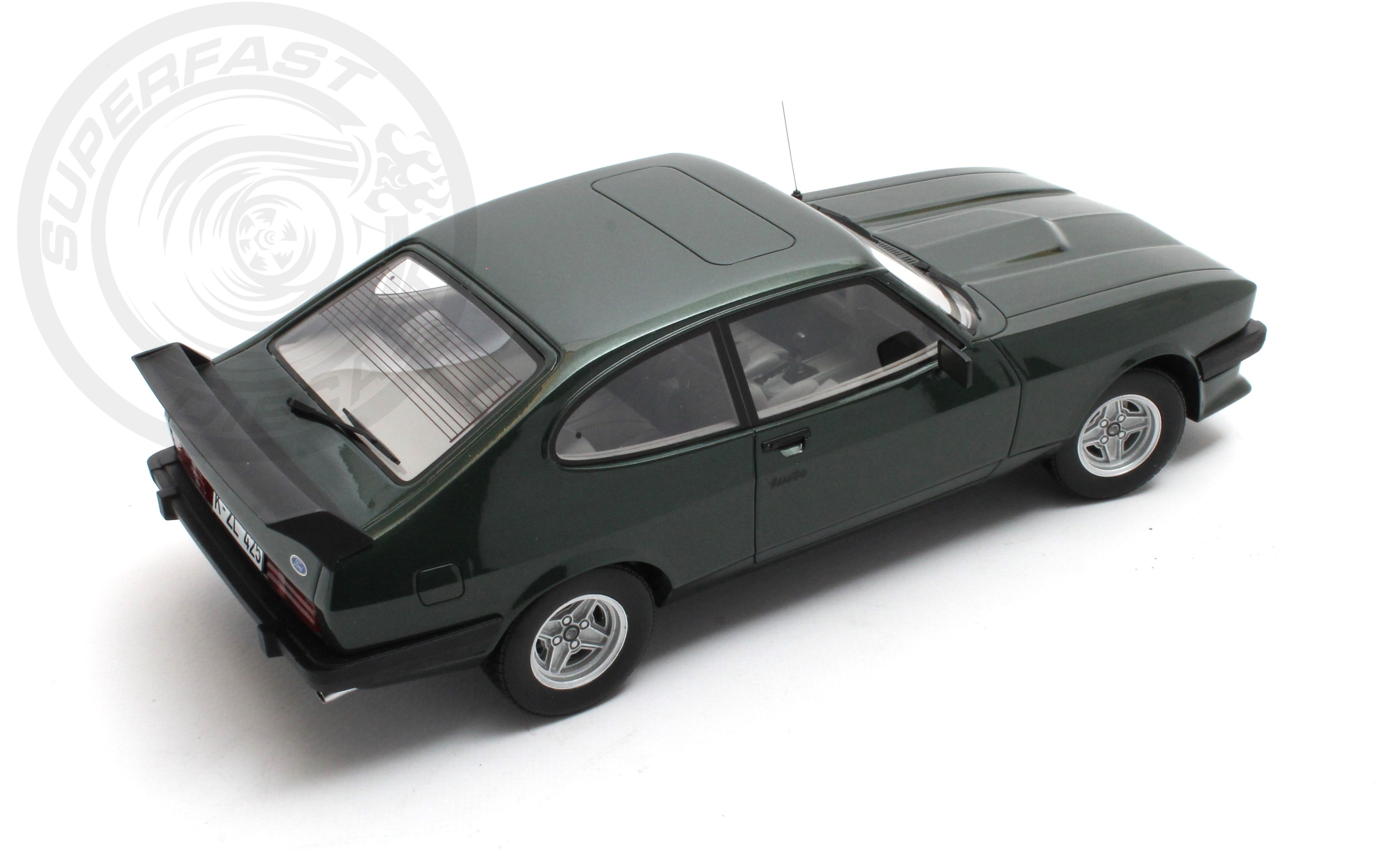 CULT 1:18 Scale Model 1981 Ford Capri 2.8 Turbo - Metallic Green - CML215-3