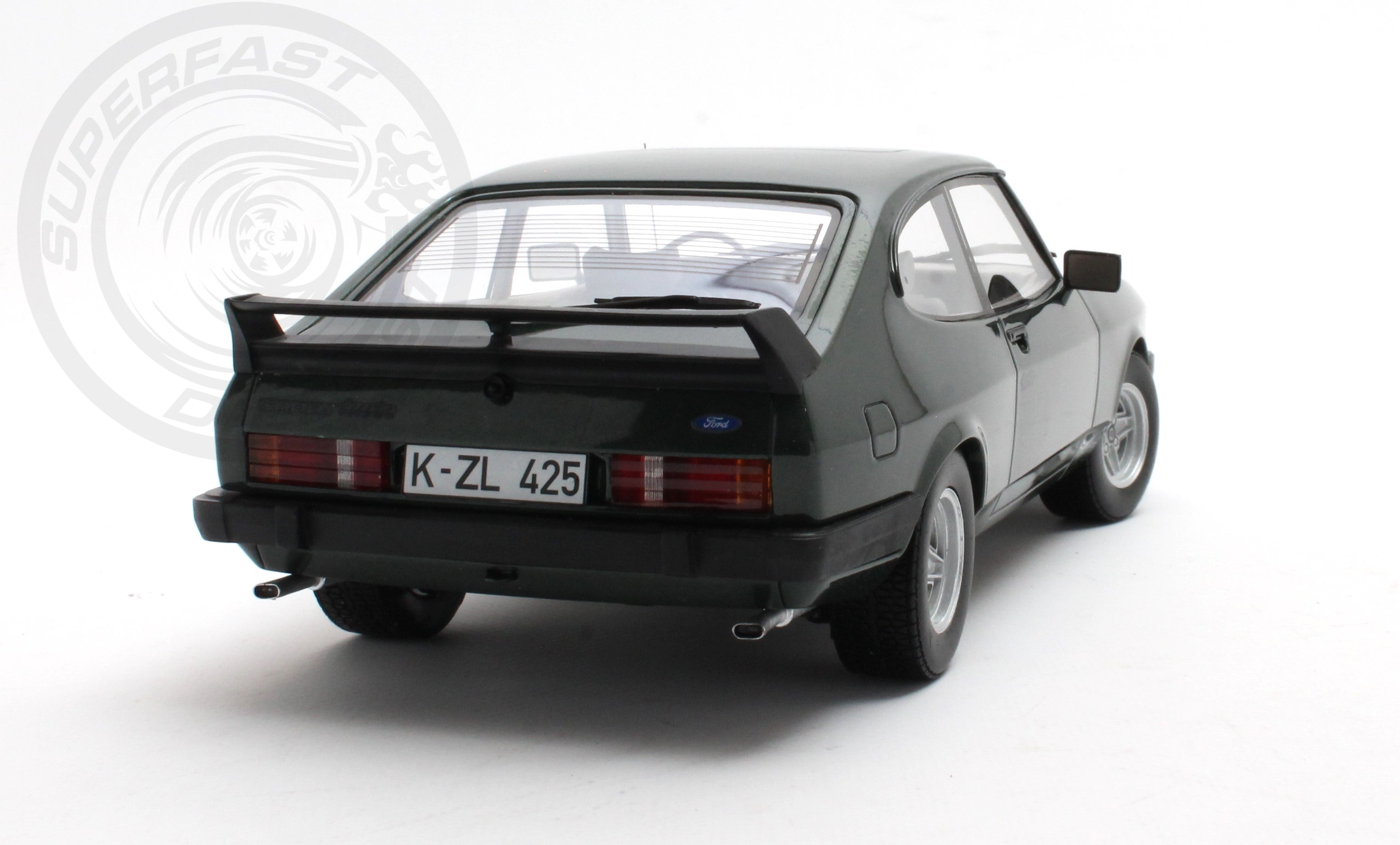 CULT 1:18 Scale Model 1981 Ford Capri 2.8 Turbo - Metallic Green - CML215-3