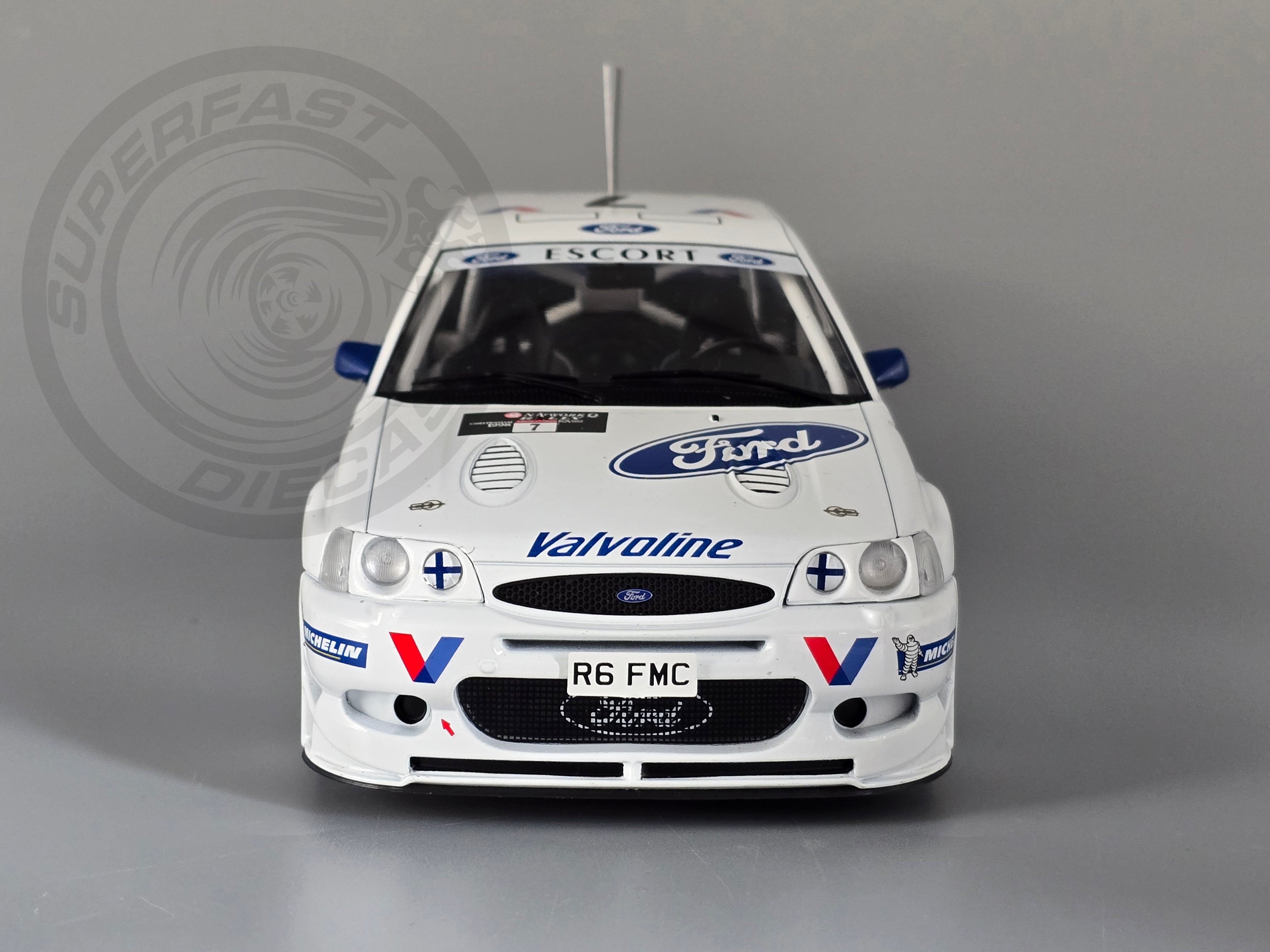 IXO 1:18 1998 Ford Escort RS Cosworth WRC, RAC Rally, #7 J Kankkunen/J Repo - IXO18RMC170.A22