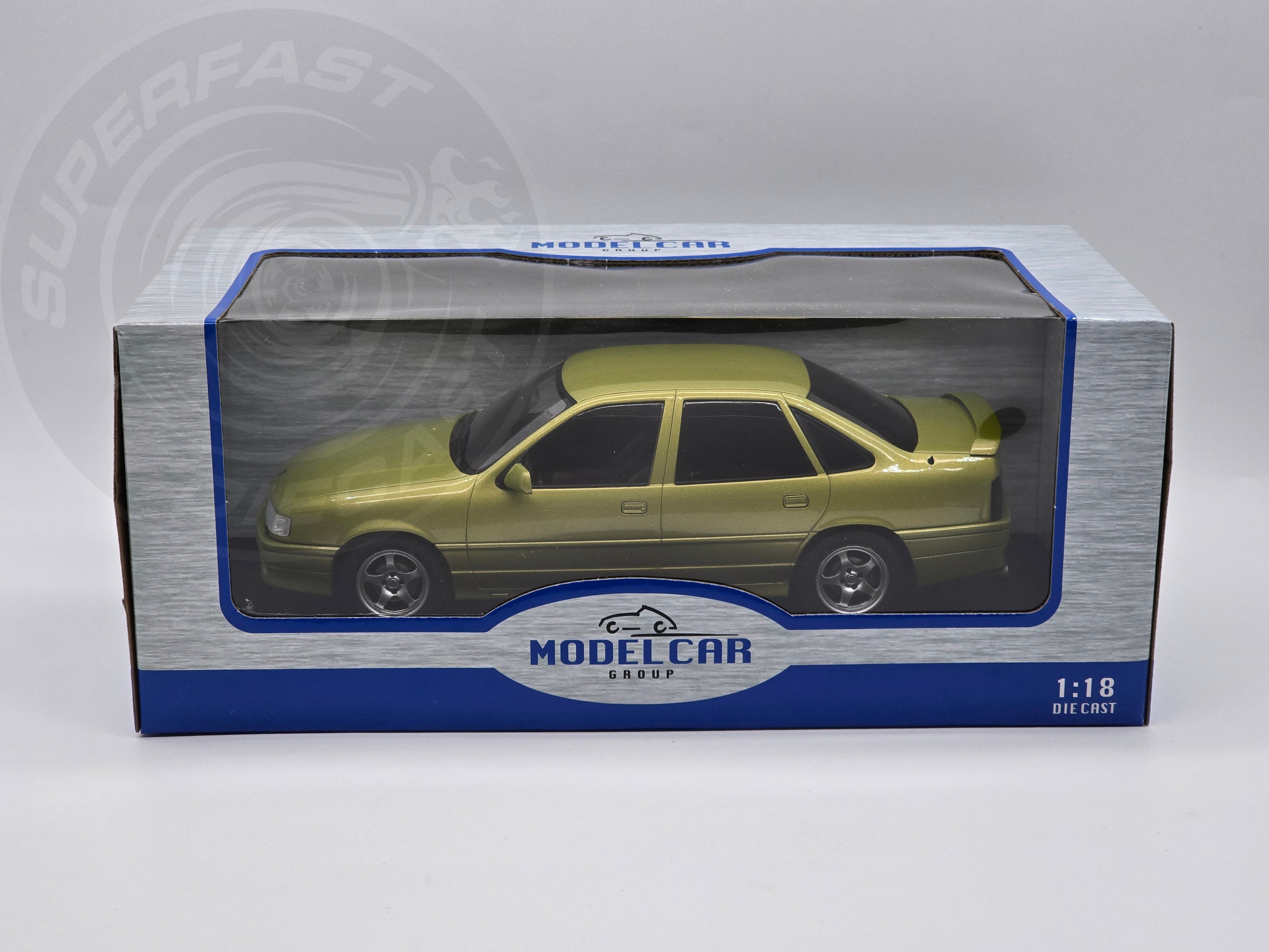 MCG 1:18 Scale Diecast - Opel Vectra A 2000 16v, LHD, Brocade Yellow - MCG18463