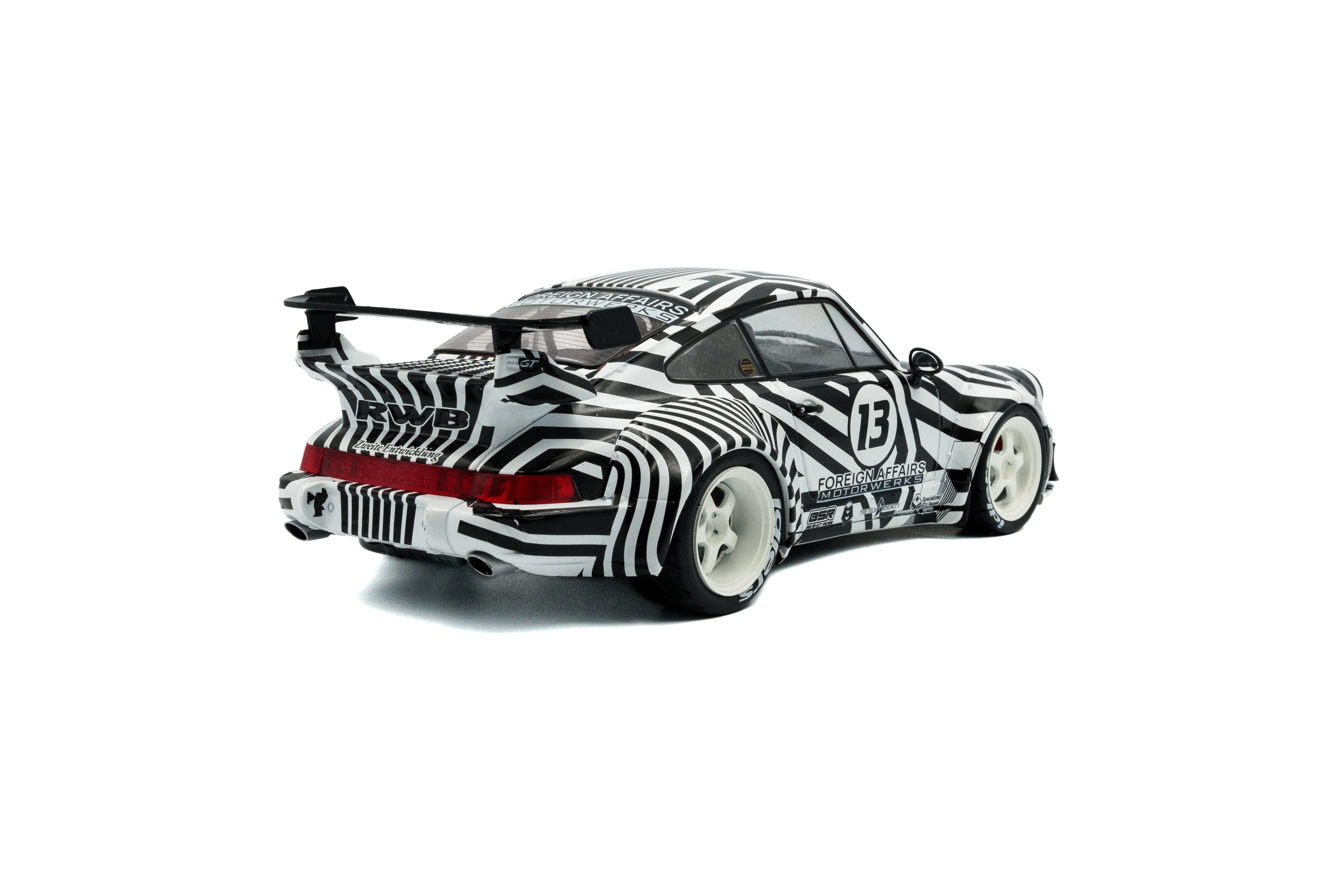 Solido 1:18 Diecast - 2022 Porsche 911 RWB Bodykit 'The Zebra' Camouflage - S1807513