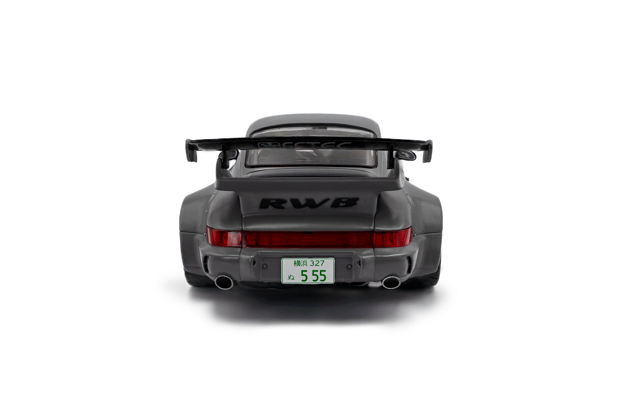 Solido 1:18 Diecast - 2024 Porsche 911 (964) RWB Body Kit with Nakai Figure, Nardo Grey - S1807517