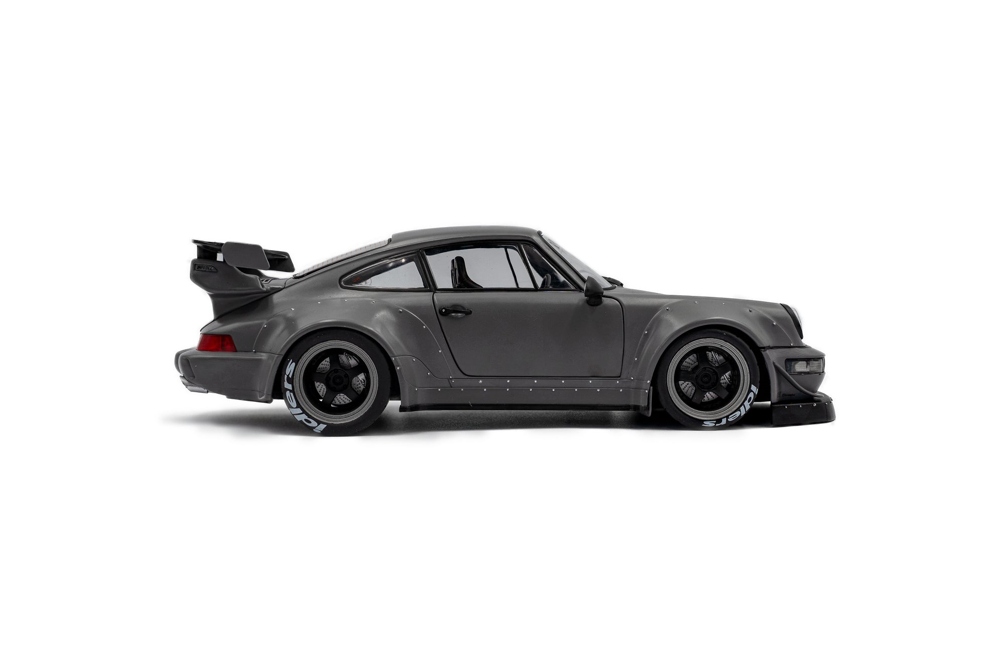 Solido 1:18 Diecast - 2024 Porsche 911 (964) RWB Body Kit with Nakai Figure, Nardo Grey - S1807517