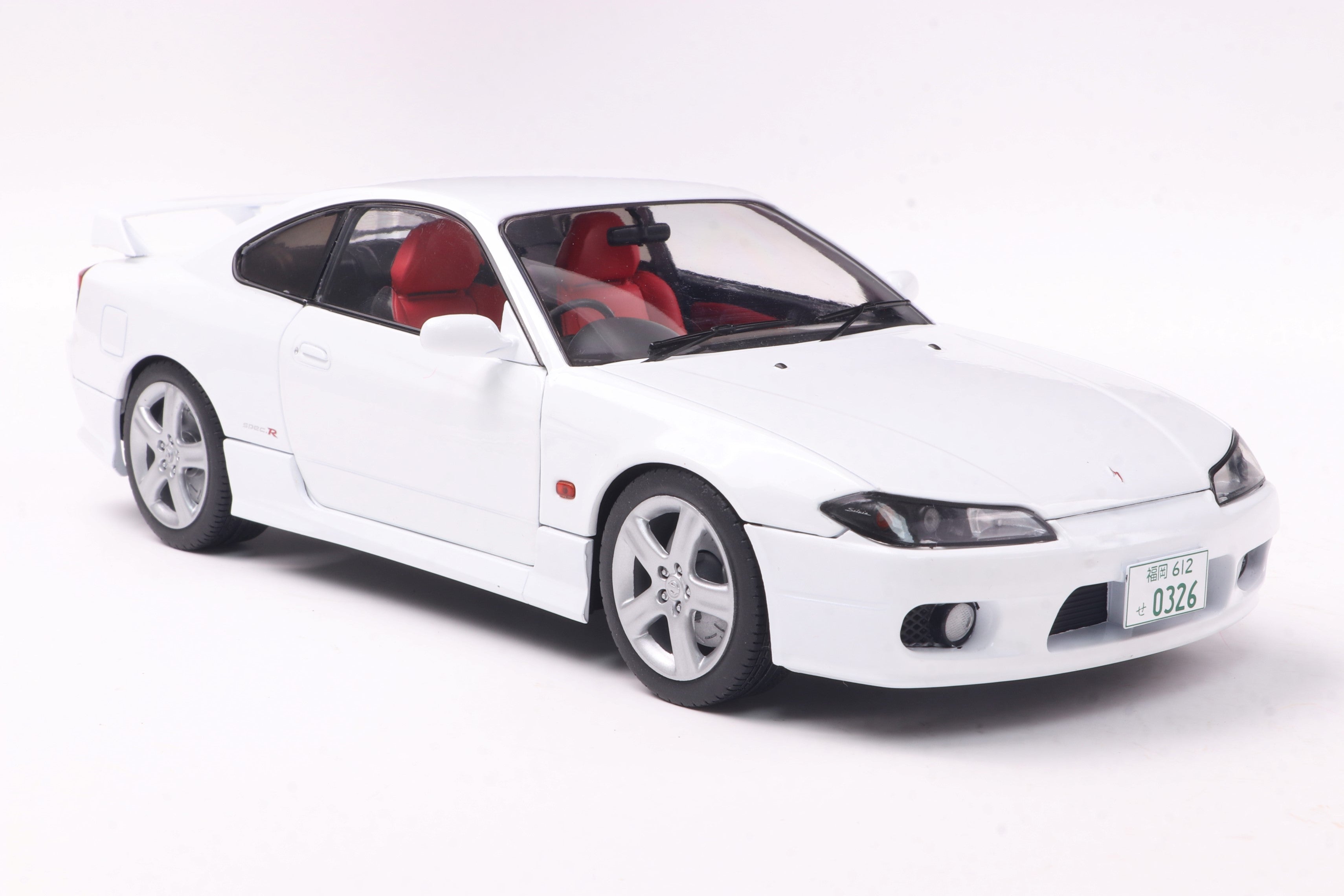Solido 1:18 Diecast - 1999 Nissan Silvia S15 Spec-R Aero, Aspen White - S1812201