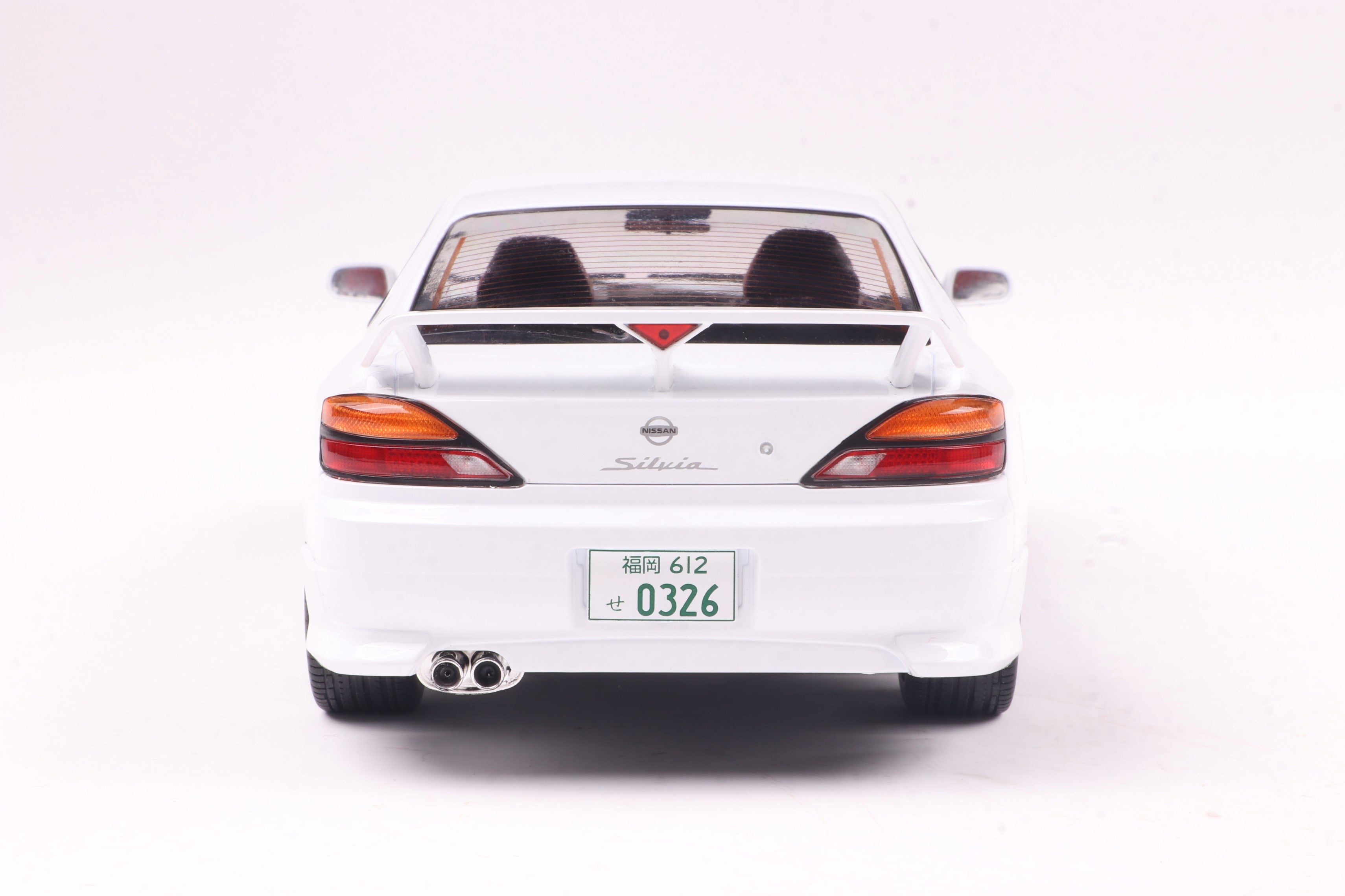 Solido 1:18 Diecast - 1999 Nissan Silvia S15 Spec-R Aero, Aspen White - S1812201