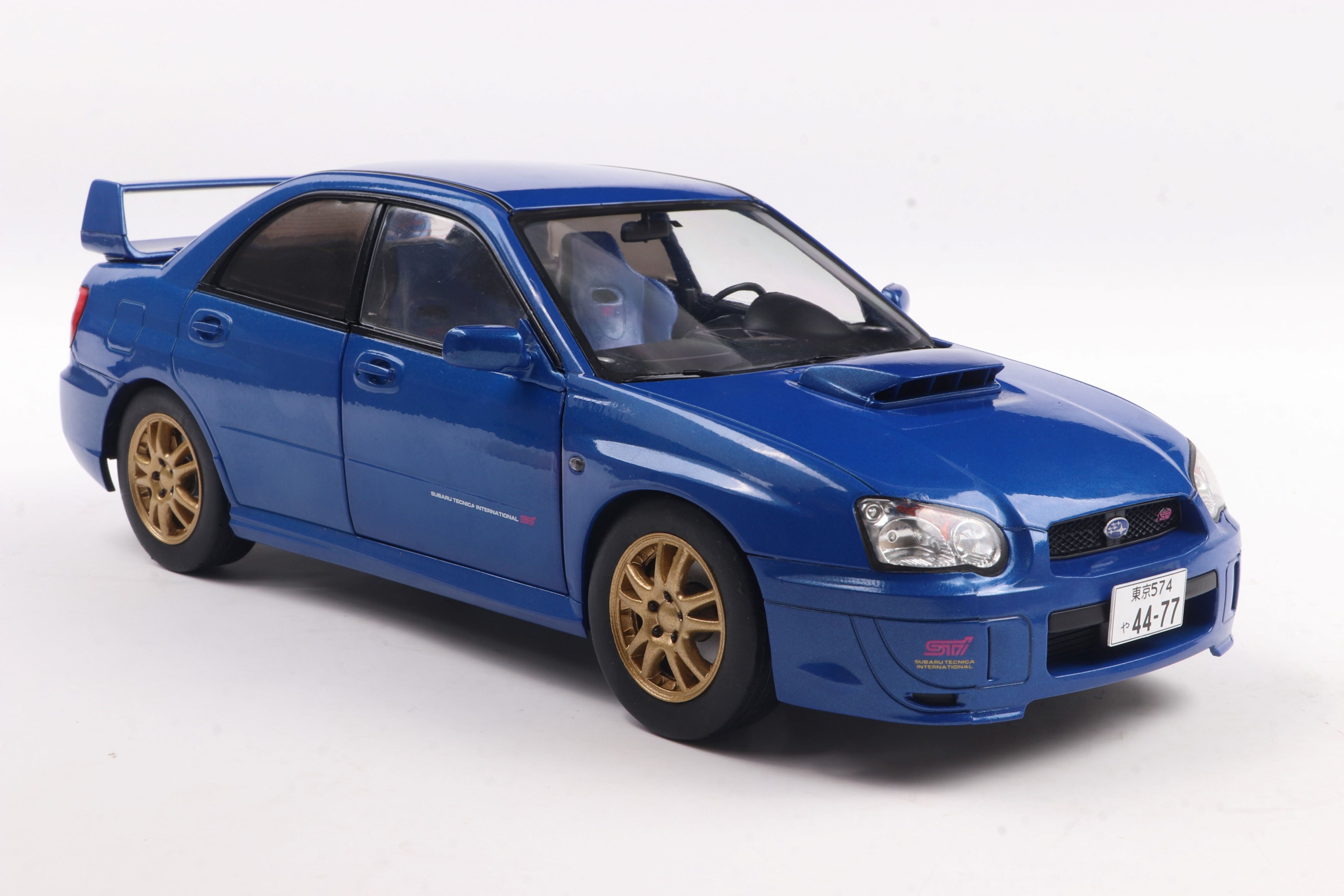 Solido 1:18 Diecast - 2003 Subaru Impreza WRX STI, Sonic Blue - S1812301