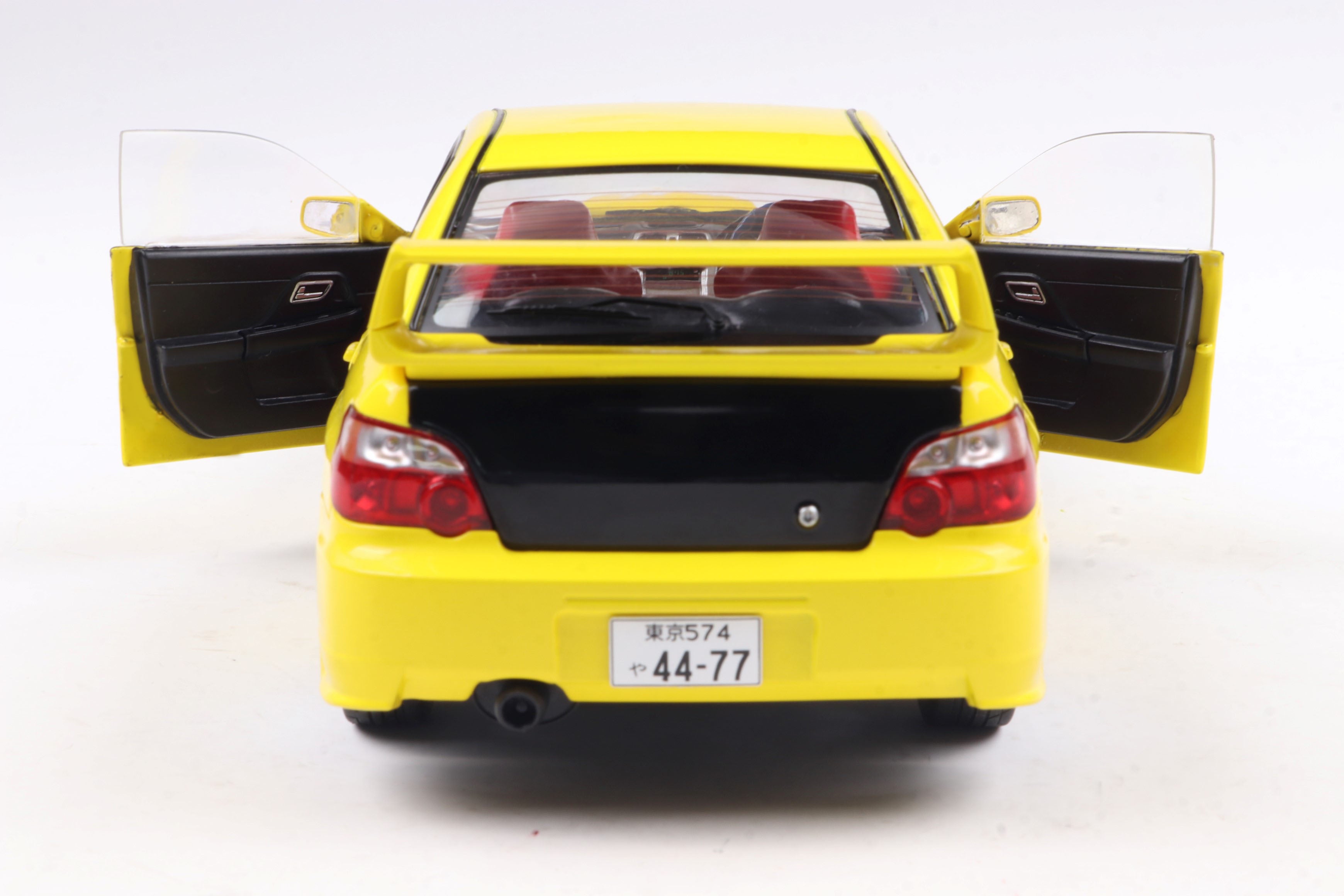 Solido 1:18 Diecast - 2003 Subaru Impreza WRX STI, Streetfighters Yellow - S1812302