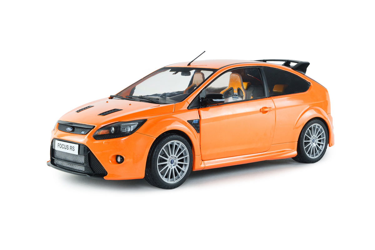 SOLIDO 1:18 Scale - 2009 Ford Focus RS Mk2 - Electric Orange - S1813103