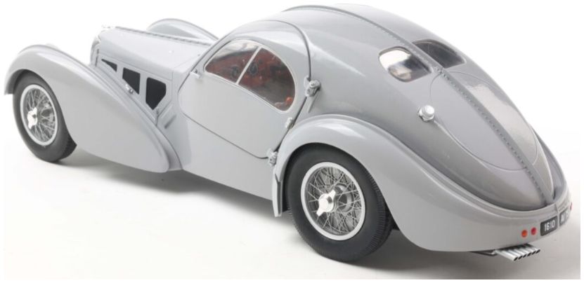 SOLIDO 1:18 Scale - 1937 Bugatti Atlantic Type 57 SC Matte Silver - S1802106