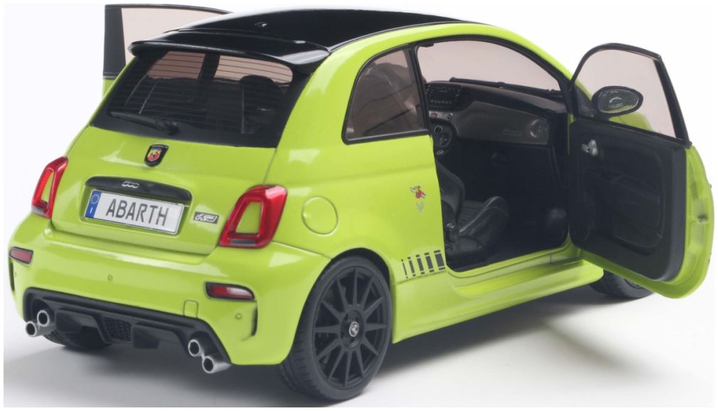 SOLIDO 1:18 Scale - 2023 Fiat F595 Abarth Verde Adrenalina, Green - S1811307