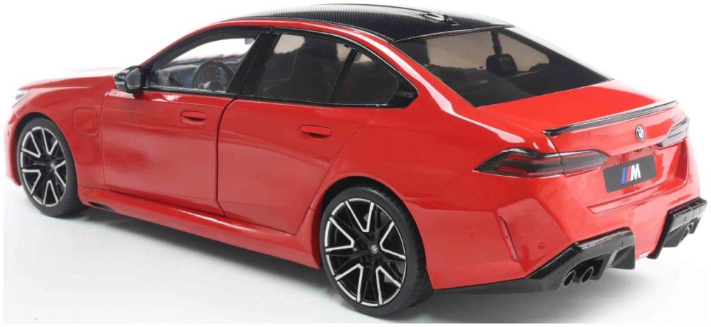 SOLIDO 1:18 Scale - 2025 BMW M5 Fire Red - S1814702